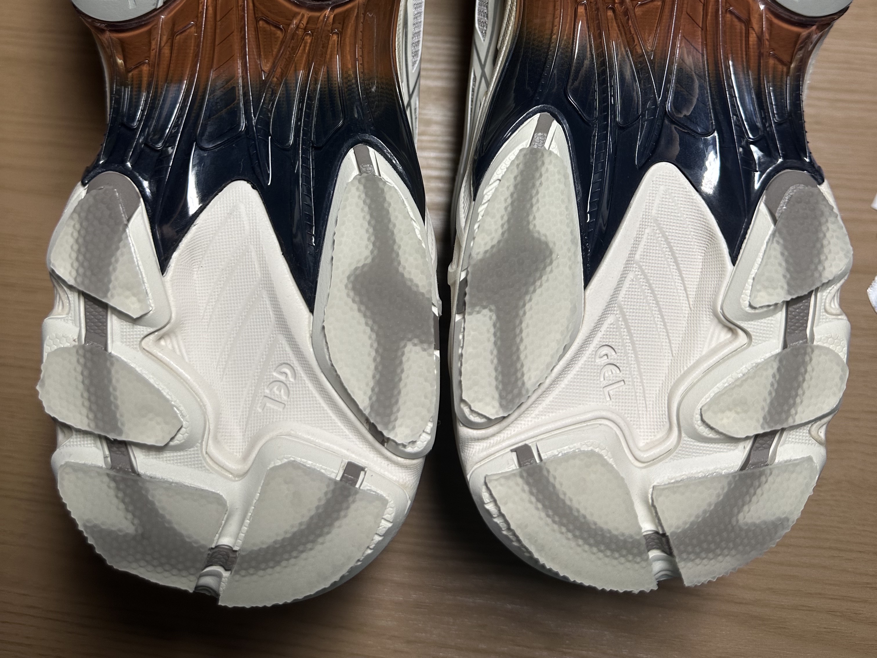 Asics x Dime GT-2160 Arctic Wolf London Fog 착용 스타일 - 1