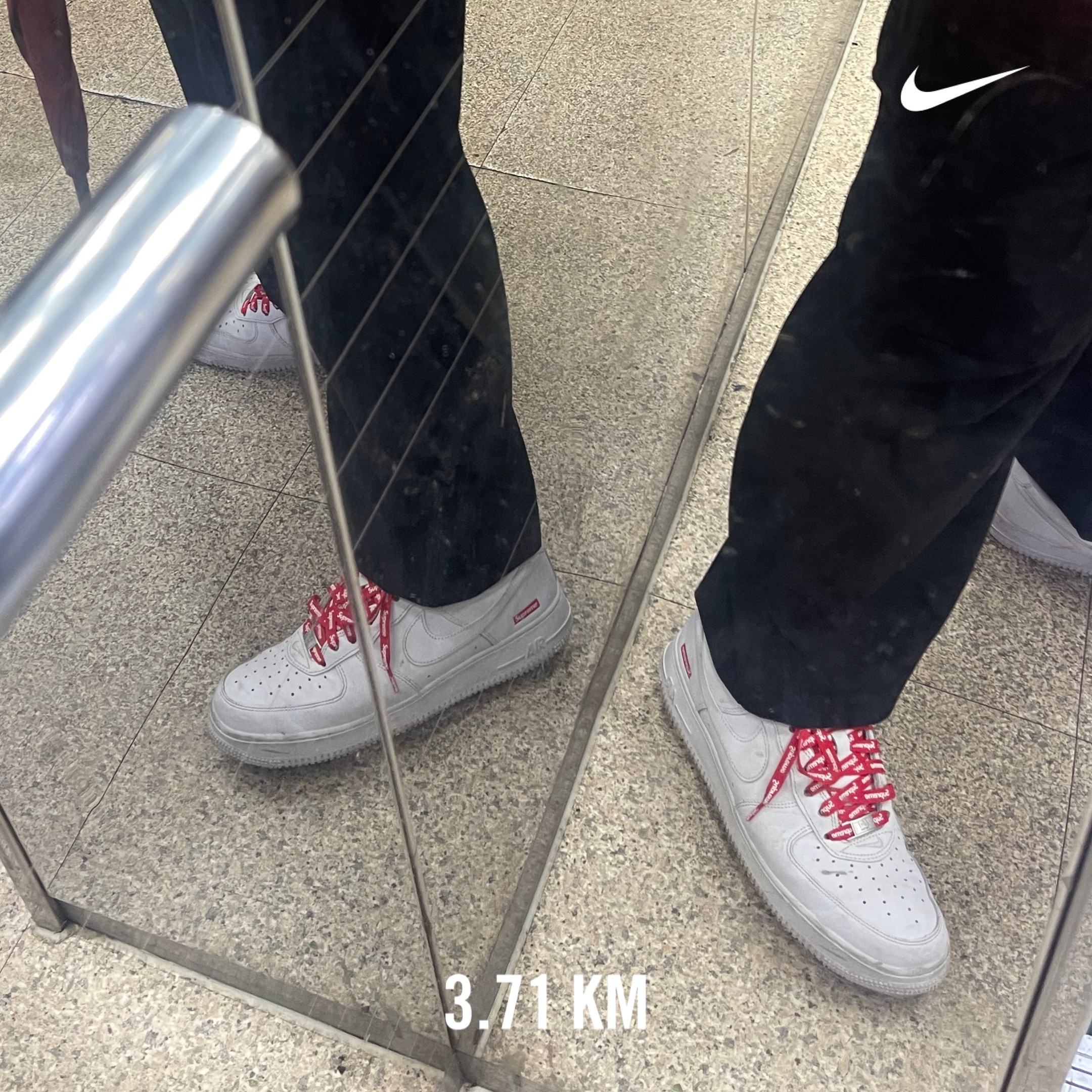 Nike x Supreme Air Force 1 Low White 착용 스타일