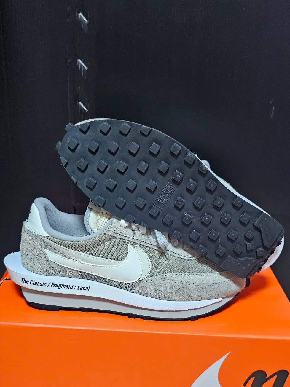 Nike x Sacai x Fragment LDWaffle Light Smoke Grey 착용 스타일 - 5
