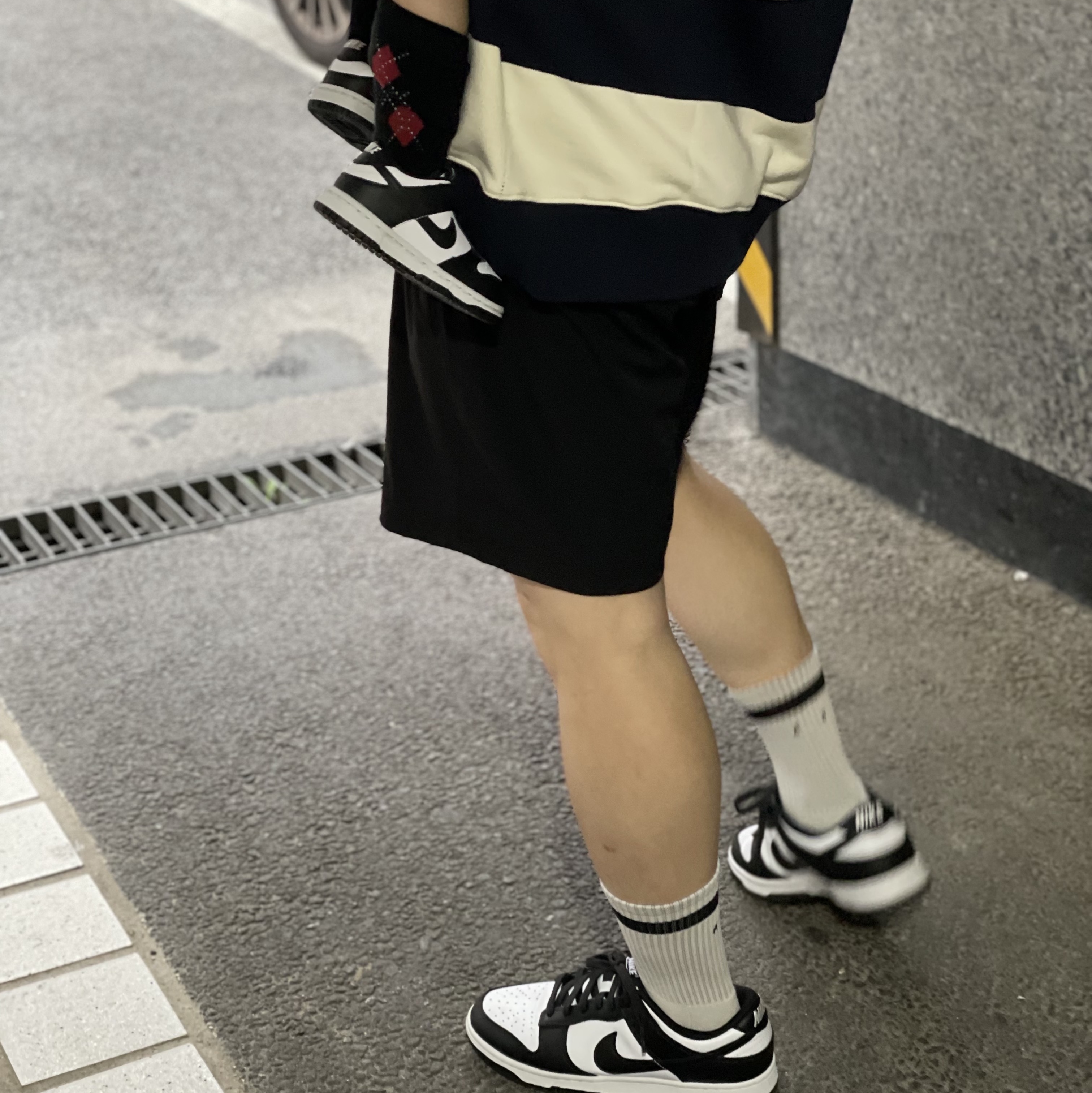 (TD) Nike Dunk Low Black 착용 스타일 - 3