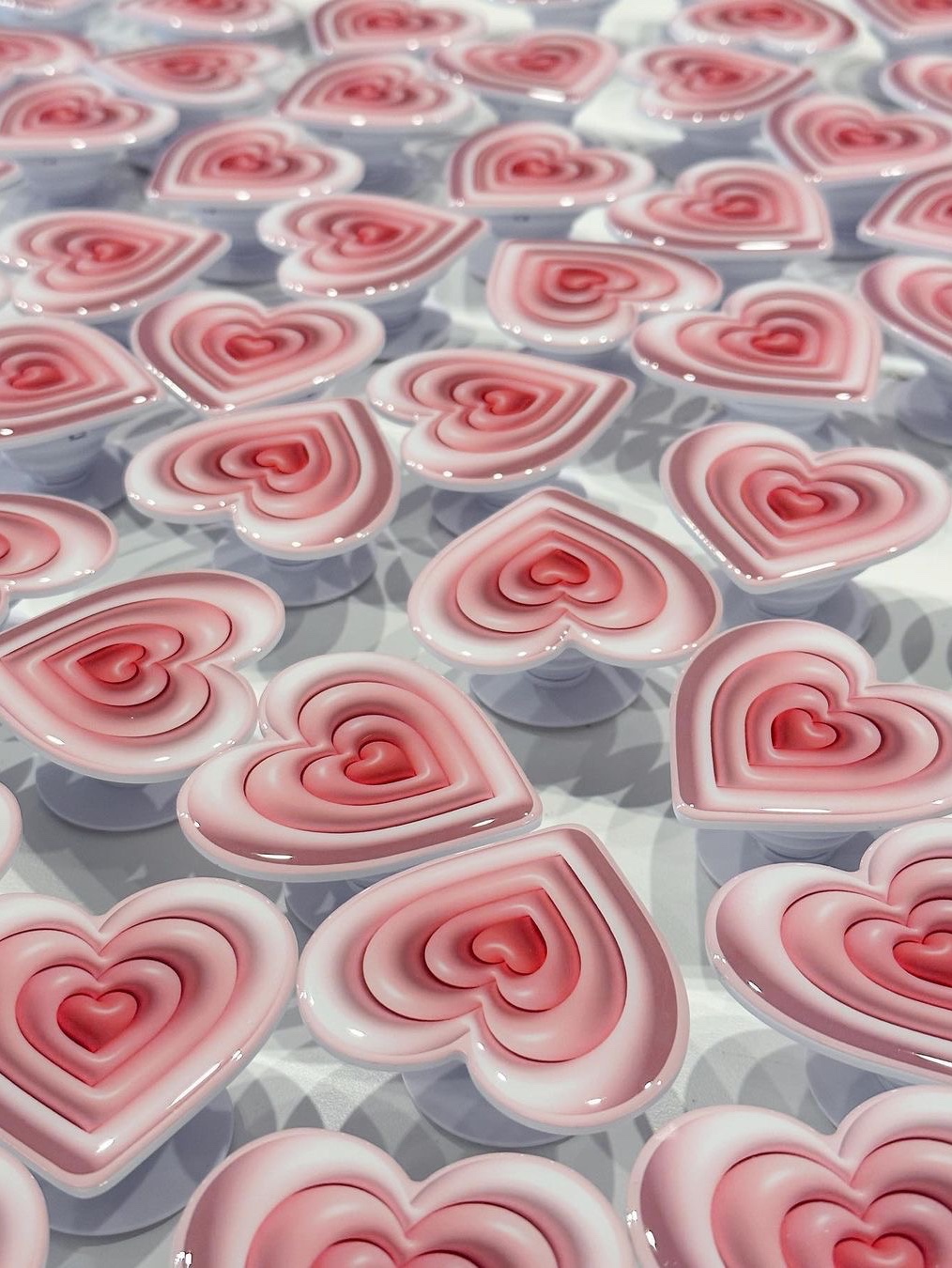 Bloomingtale Love Epoxy Tok Pink 착용 스타일