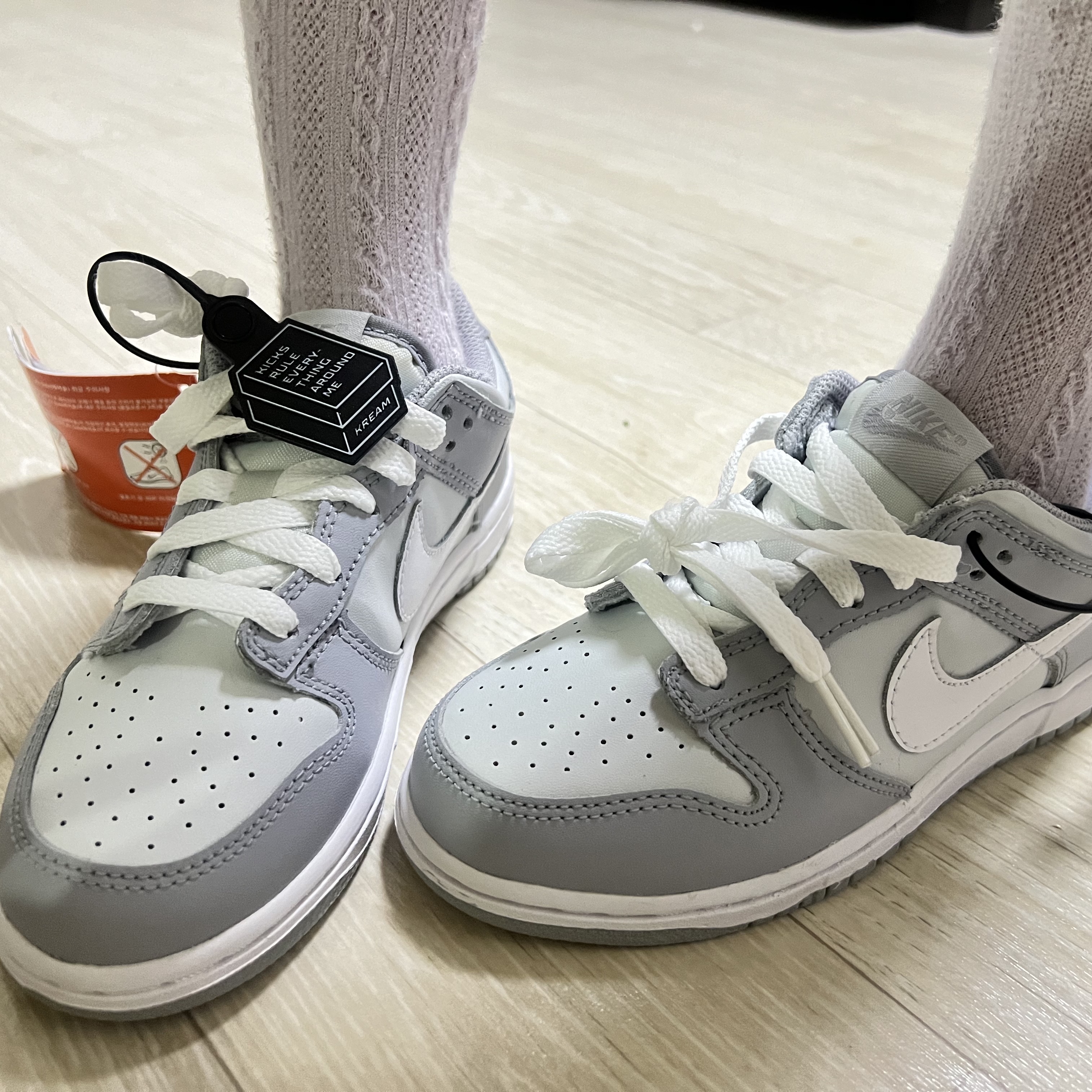 (PS) Nike Dunk Low Wolf Grey 착용 스타일 - 1