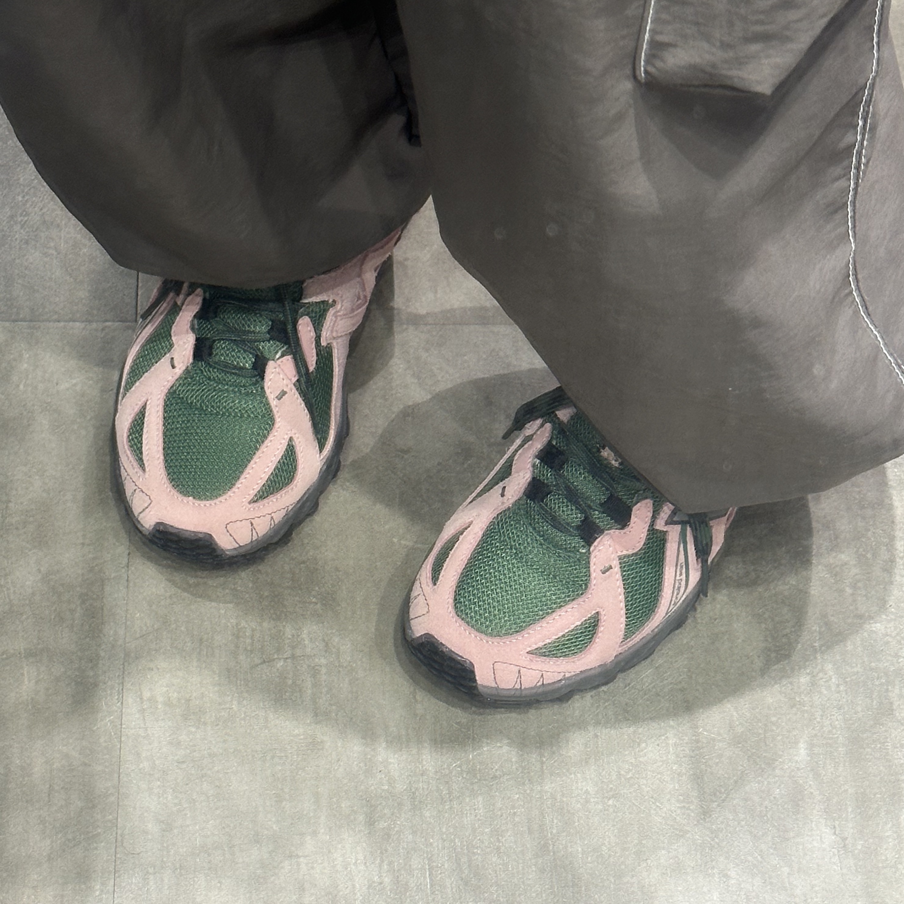 New Balance ML610T Pink Moon - D Standard 착용 스타일 - 2
