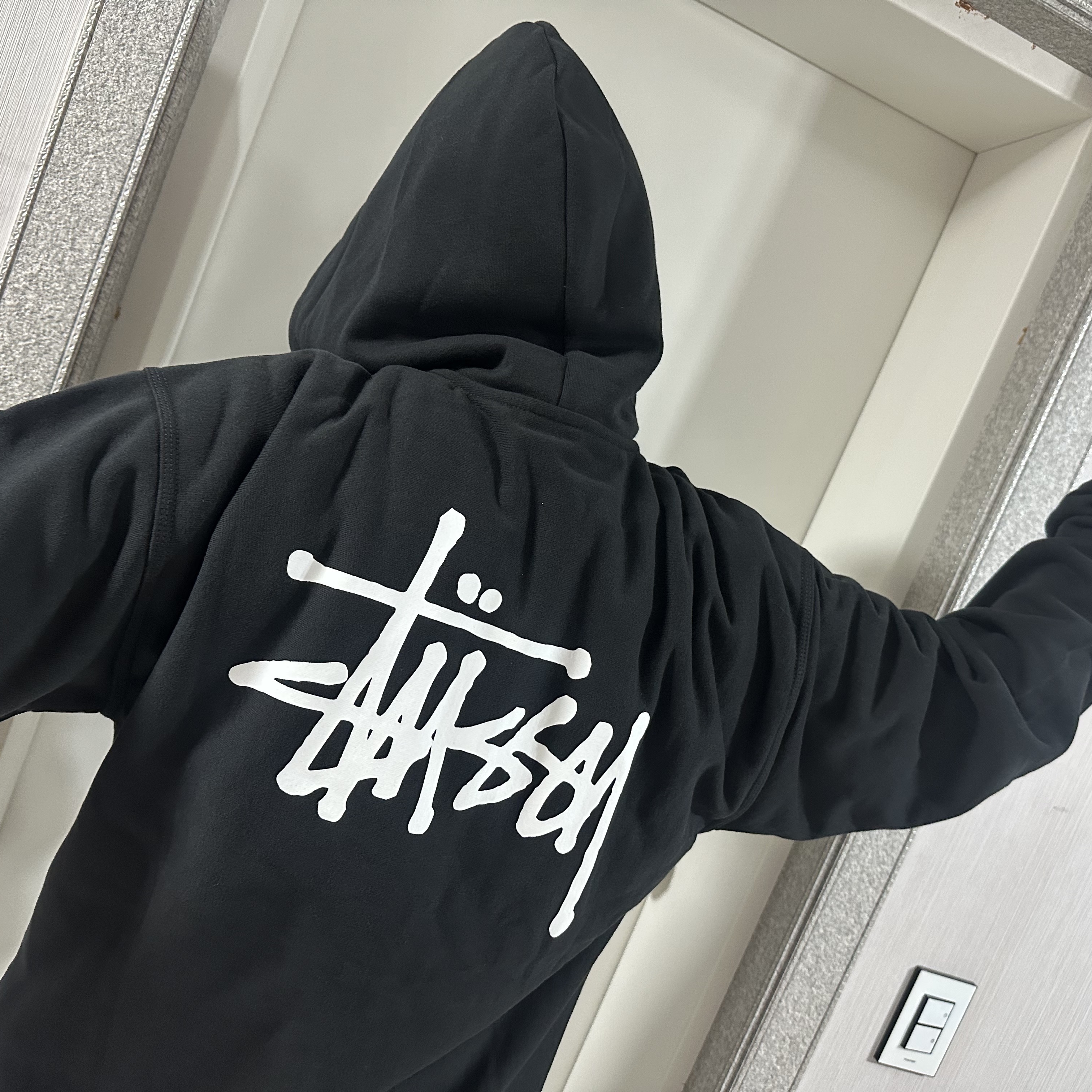 Stussy Basic Stussy Zip Hoodie Black 2023 착용 스타일