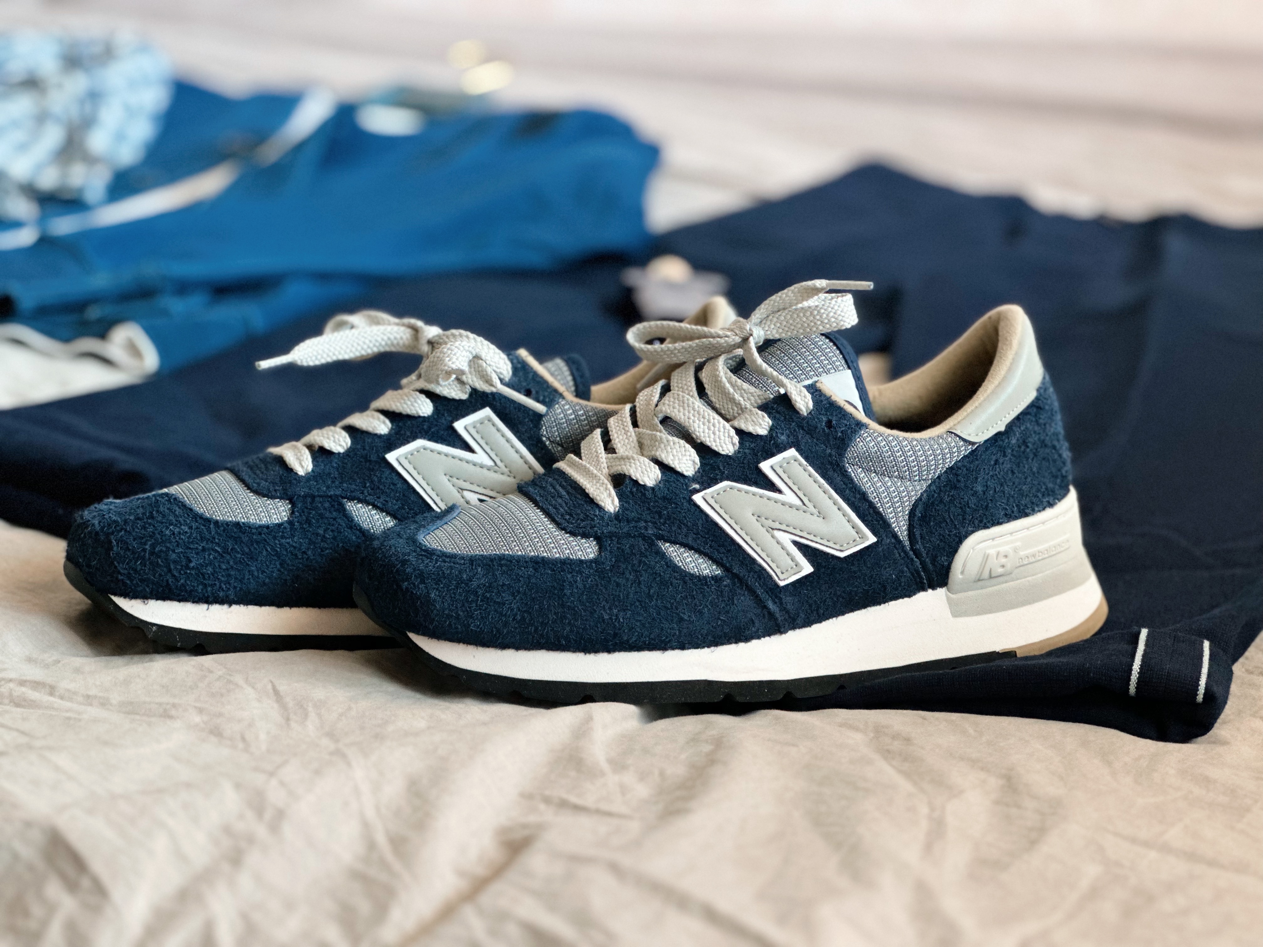 New Balance x Carhartt WIP 990v1 Made in USA Sculpture Center 착용 스타일