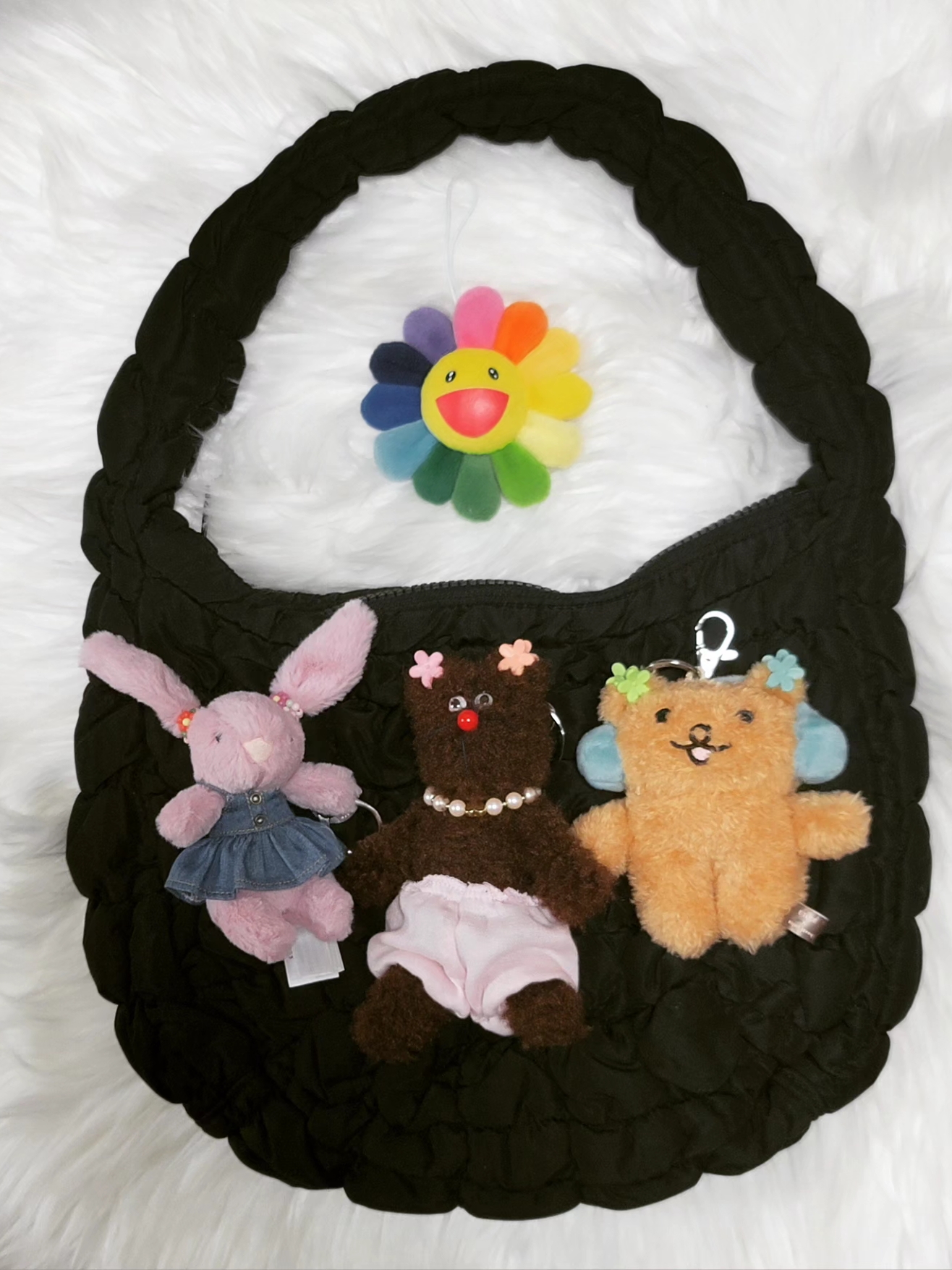 Monamhee Bred Keyring with Pink Pants Brown, Jellycat Bashful Bunny Bag Charm Tulip 착용 스타일 - 1