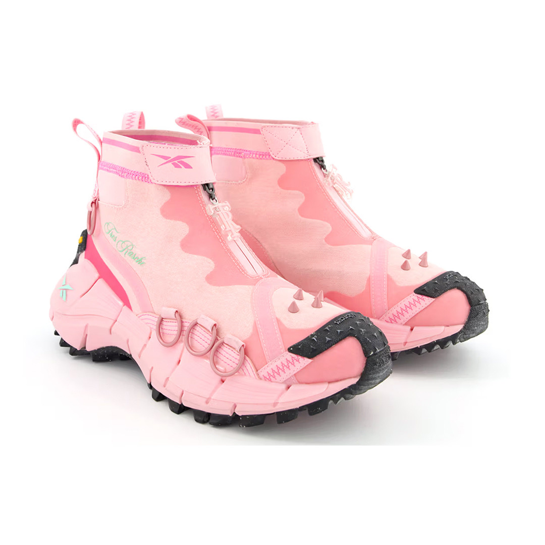 Reebok Instapump Fury Grey Pink, Reebok x Eric Emanuel Question Mid Pink Toe 착용 스타일 - 2