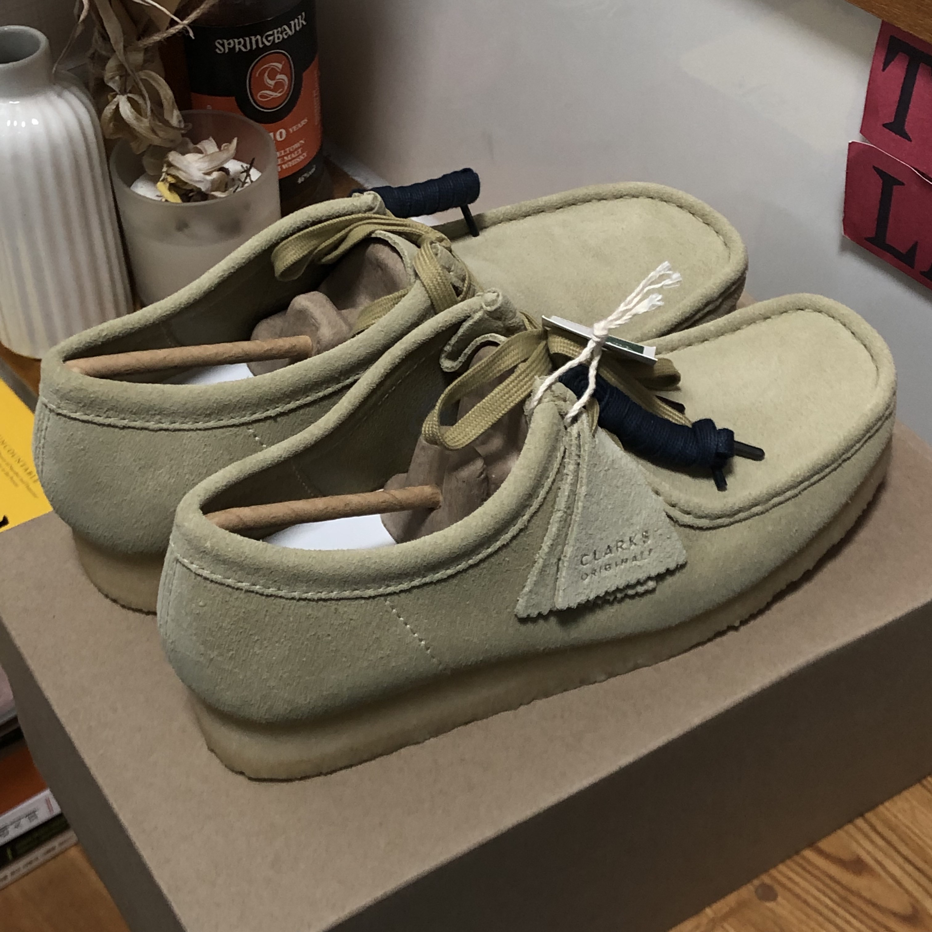 Clarks Wallabee Maple Suede 착용 스타일