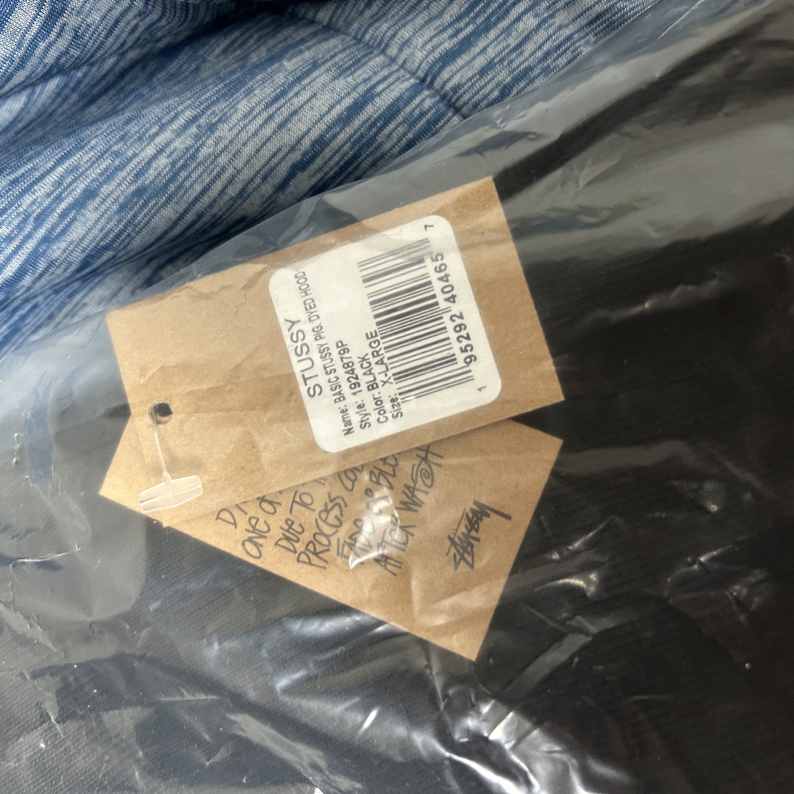 Stussy Basic Stussy Pigment Dyed Hoodie Black 착용 스타일 - 3
