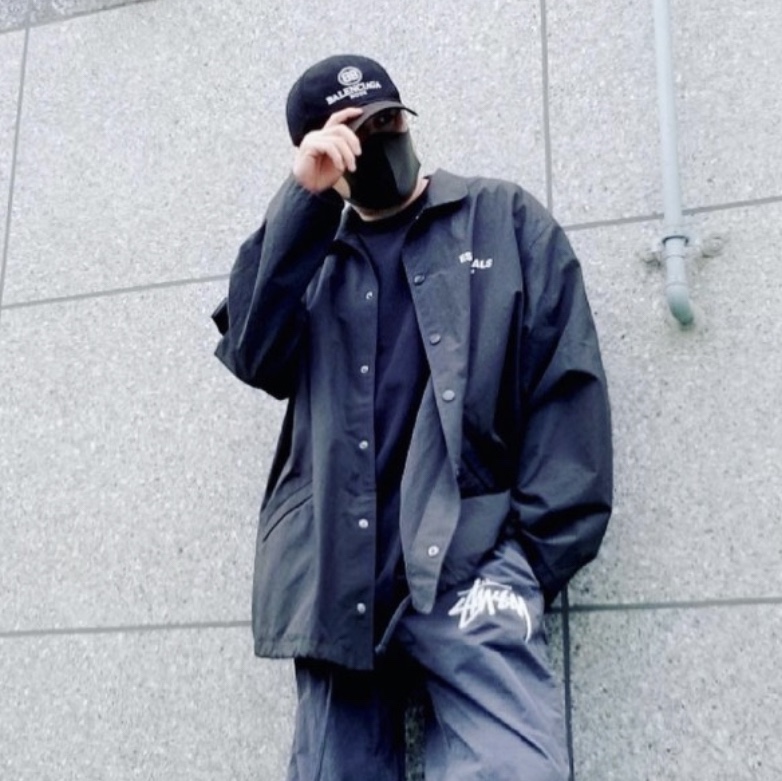 Essentials Coach Jacket Dark Slate/Stretch Limo/Black - 20FW, Nike x Stussy Beach Pants Off Noir 착용 스타일 - 1
