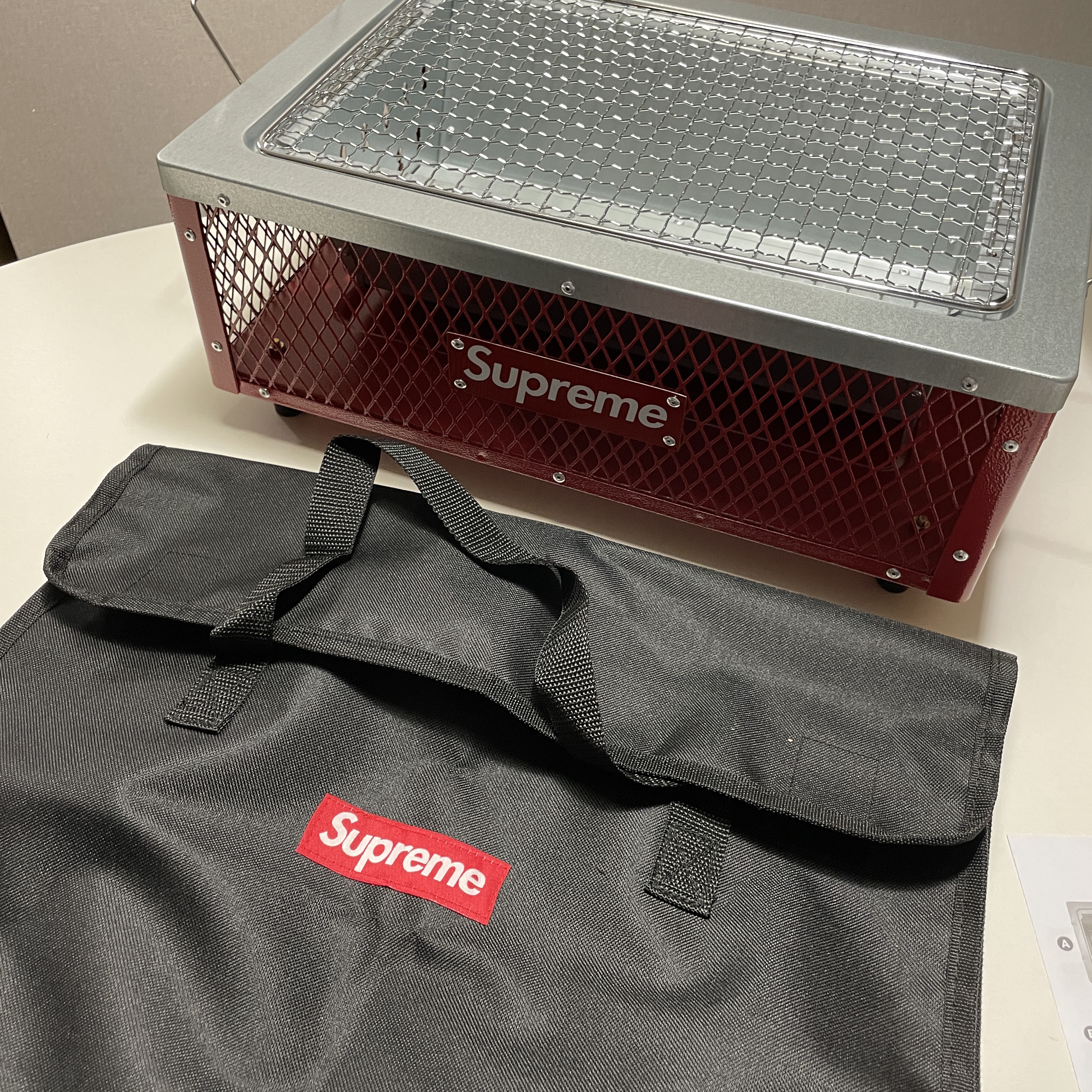 Supreme x Coleman Charcoal Grill Red - 23SS 착용 스타일 - 1