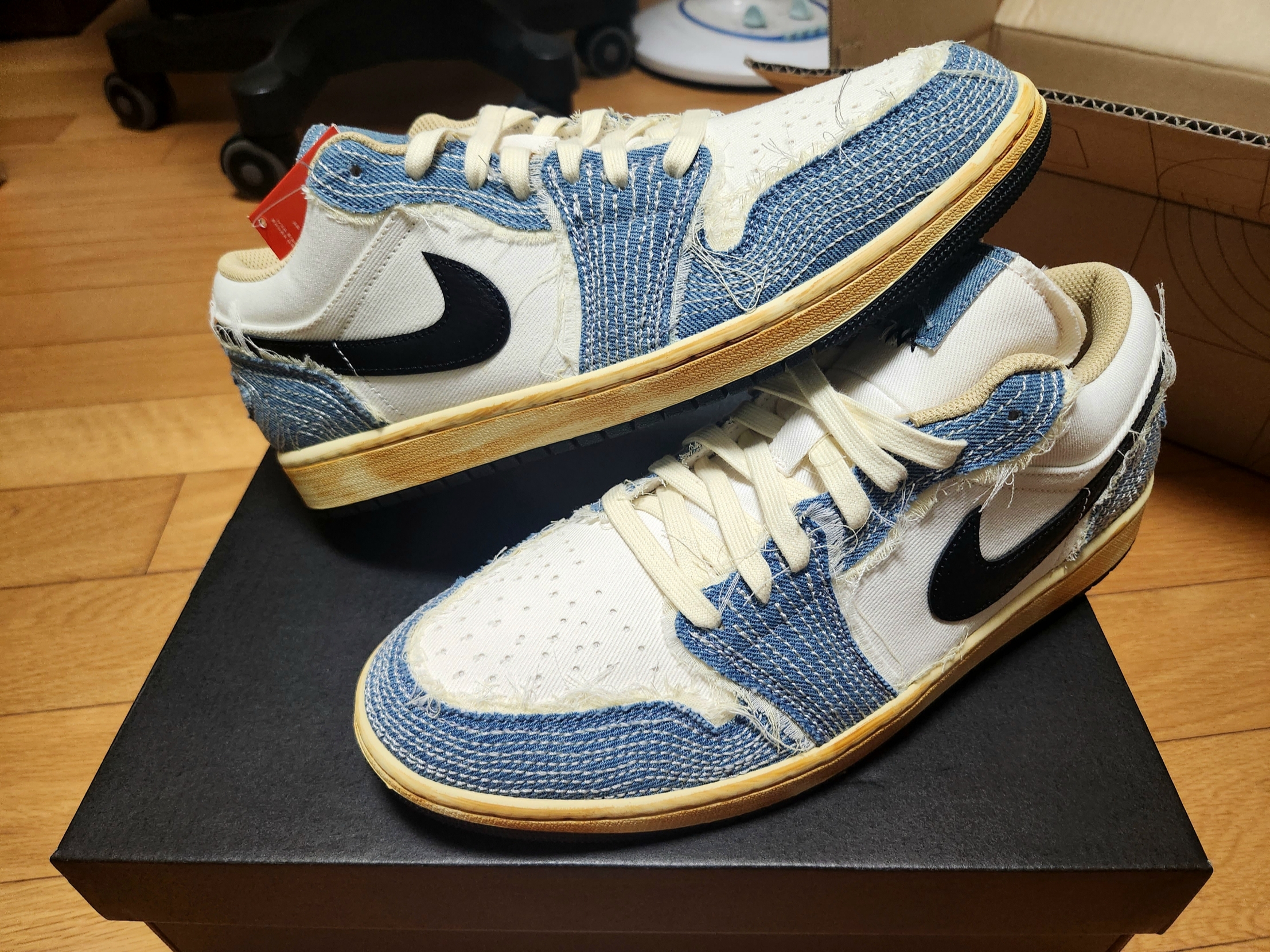 Jordan 1 Low World Make Japan 착용 스타일