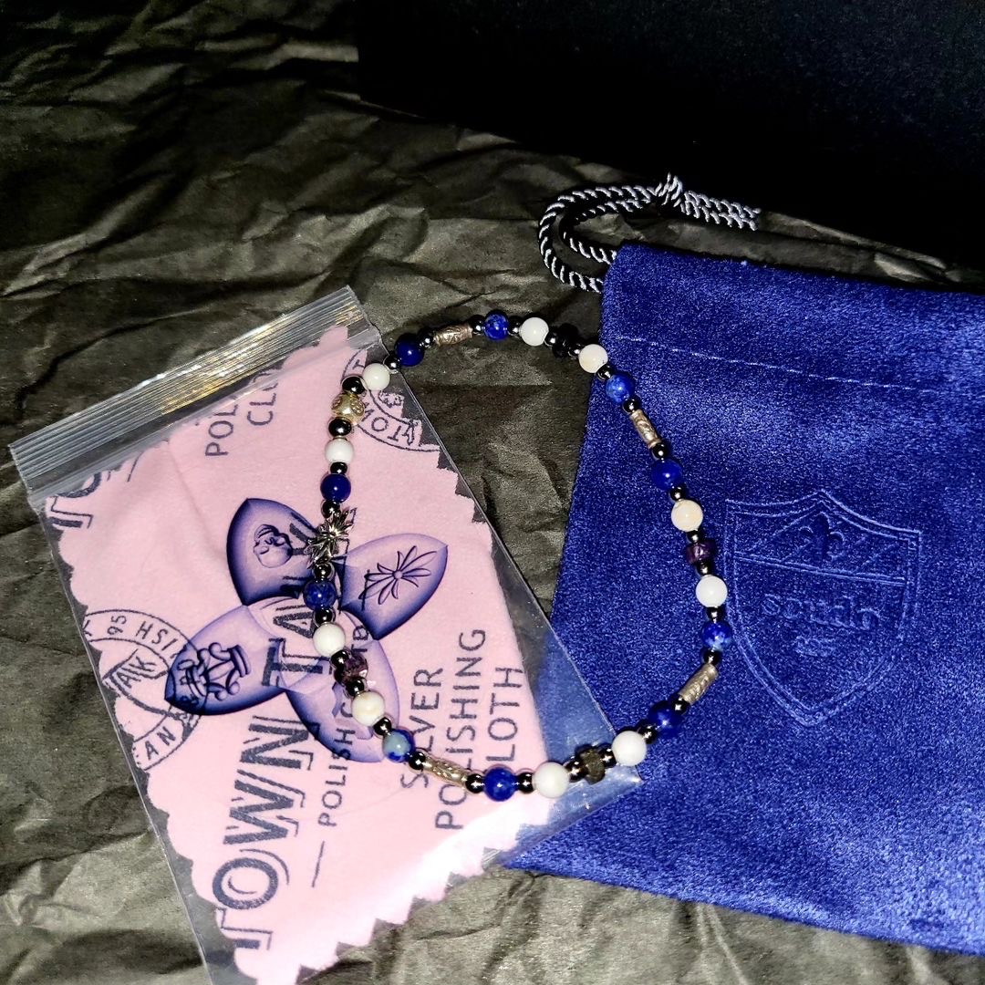 Scudo Garden Violet Karen Beads Bracelet, Scudo Garden Karen Beads Bracelet Black 착용 스타일