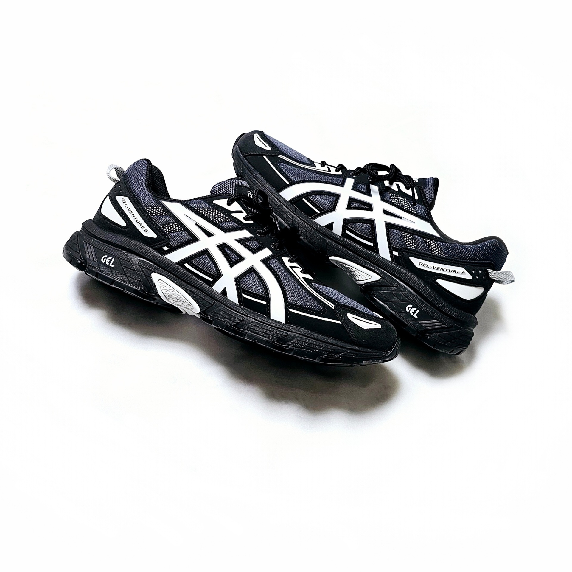 Asics Gel-Venture 6 Carrier Grey 착용 스타일 - 3