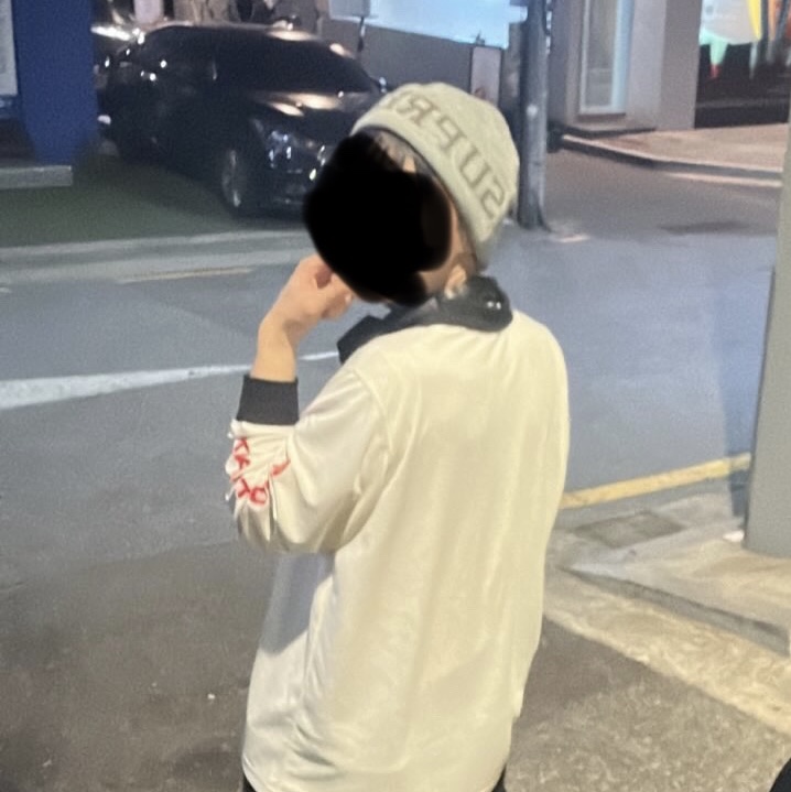 Supreme New Era Varsity Beanie Heather Grey - 23FW 착용 스타일