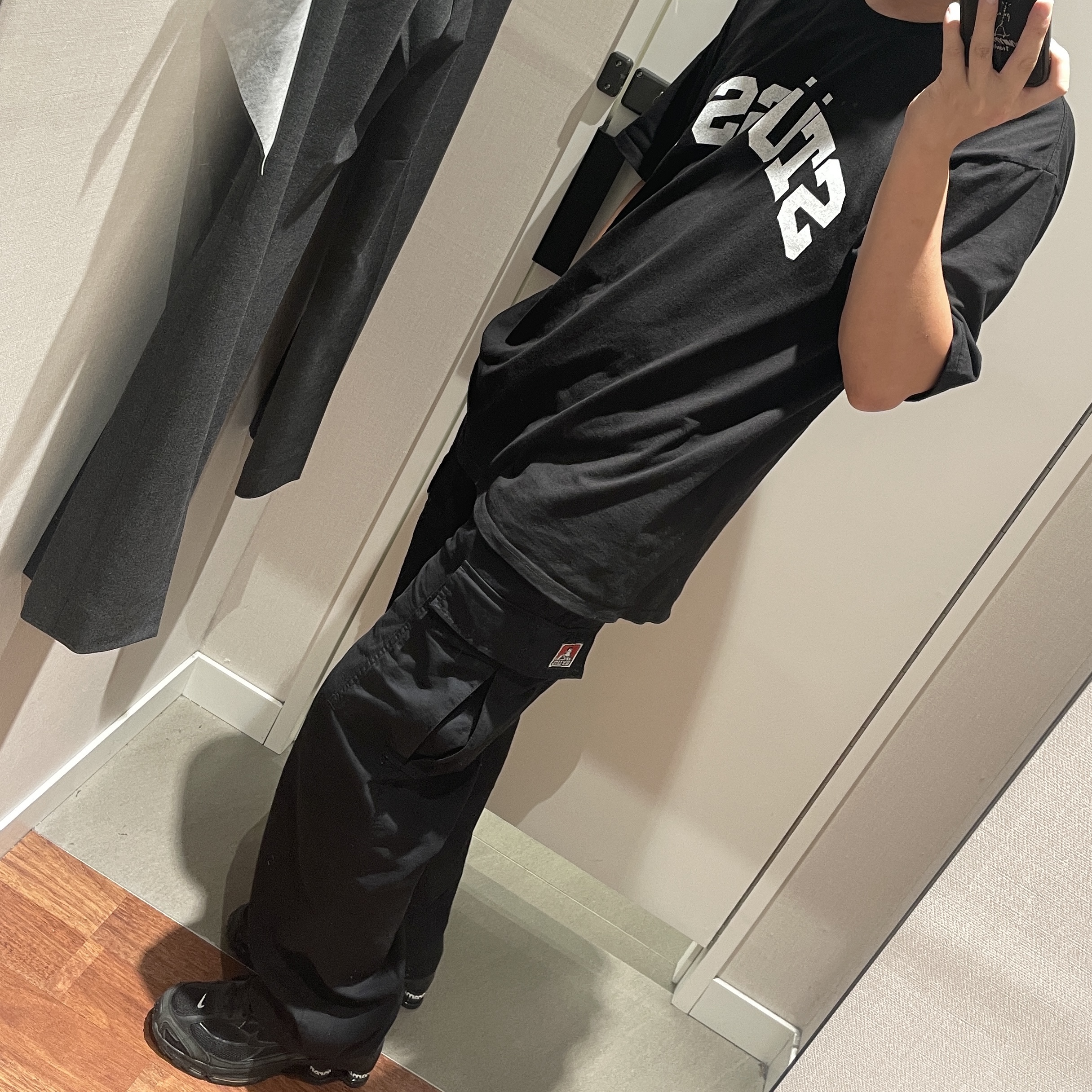 Stussy Block Sport Pigment Dyed T-Shirt Black, Nike x Supreme Shox Ride 2 SP Black 착용 스타일 - 2
