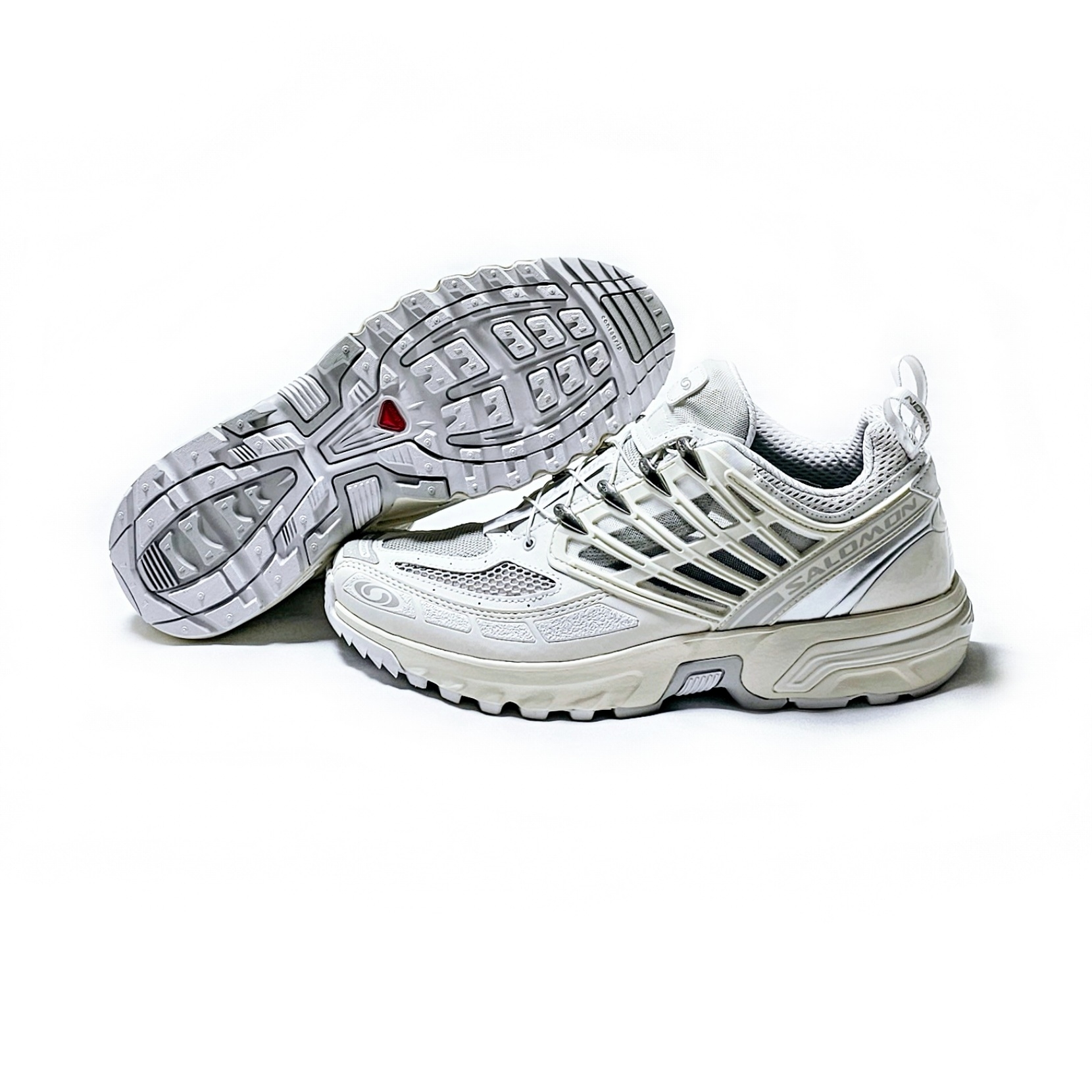 Salomon ACS Pro White Vanilla Ice 착용 스타일 - 1