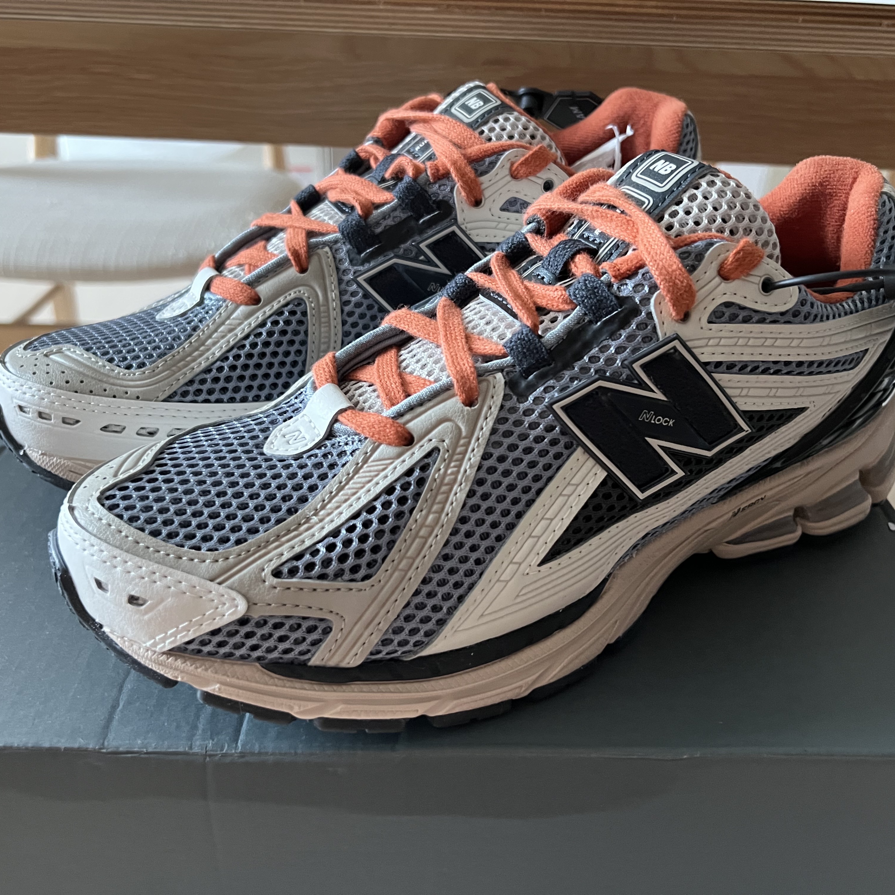 New Balance 1906R Blacktop Mindful Grey - Size? Exclusive 착용 스타일 - 1