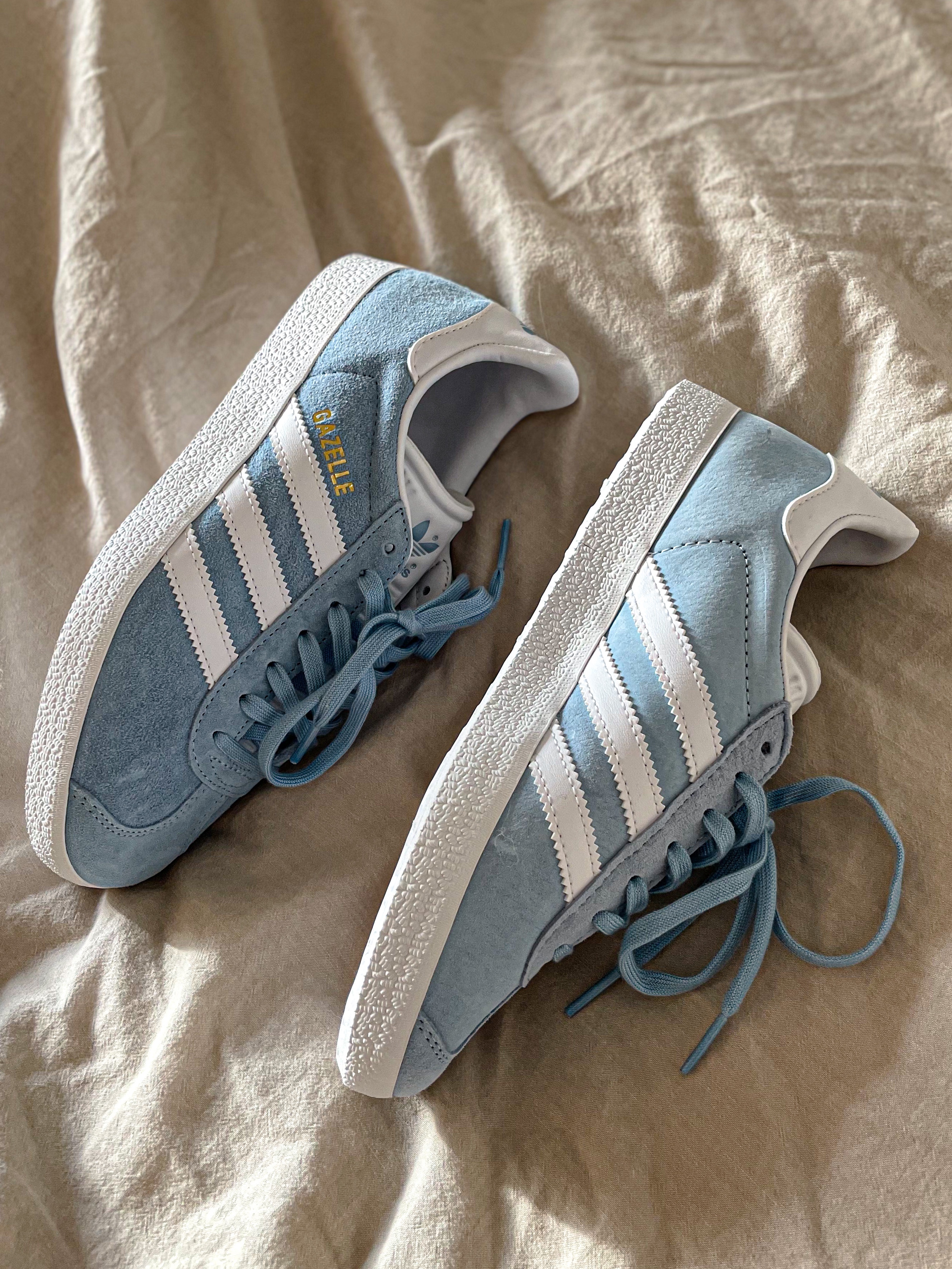 Adidas Gazelle 85 Clear Sky Cloud White, (W) Adidas Gazelle Bold Clear Sky White 착용 스타일 - 2