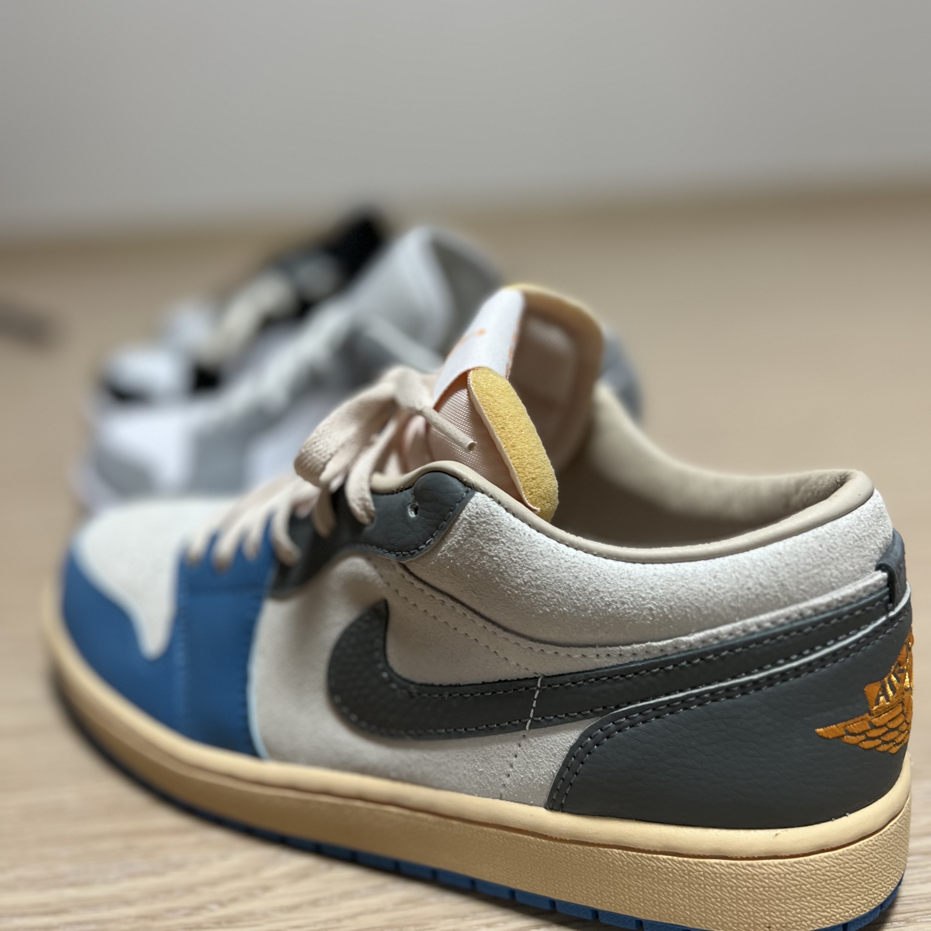 Jordan 1 Low SE Tokyo 96 착용 스타일