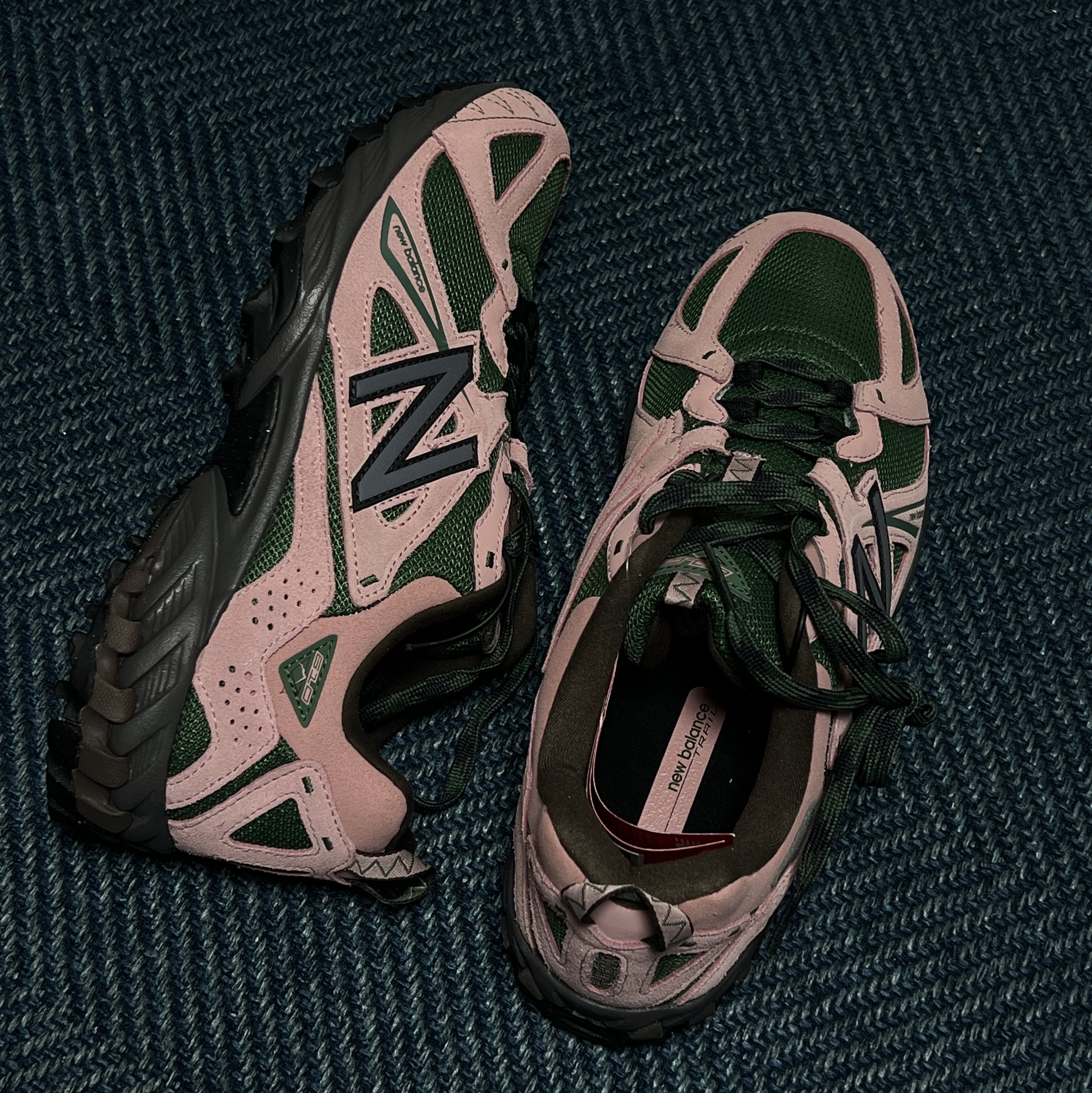 New Balance ML610T Pink Moon - D Standard 착용 스타일