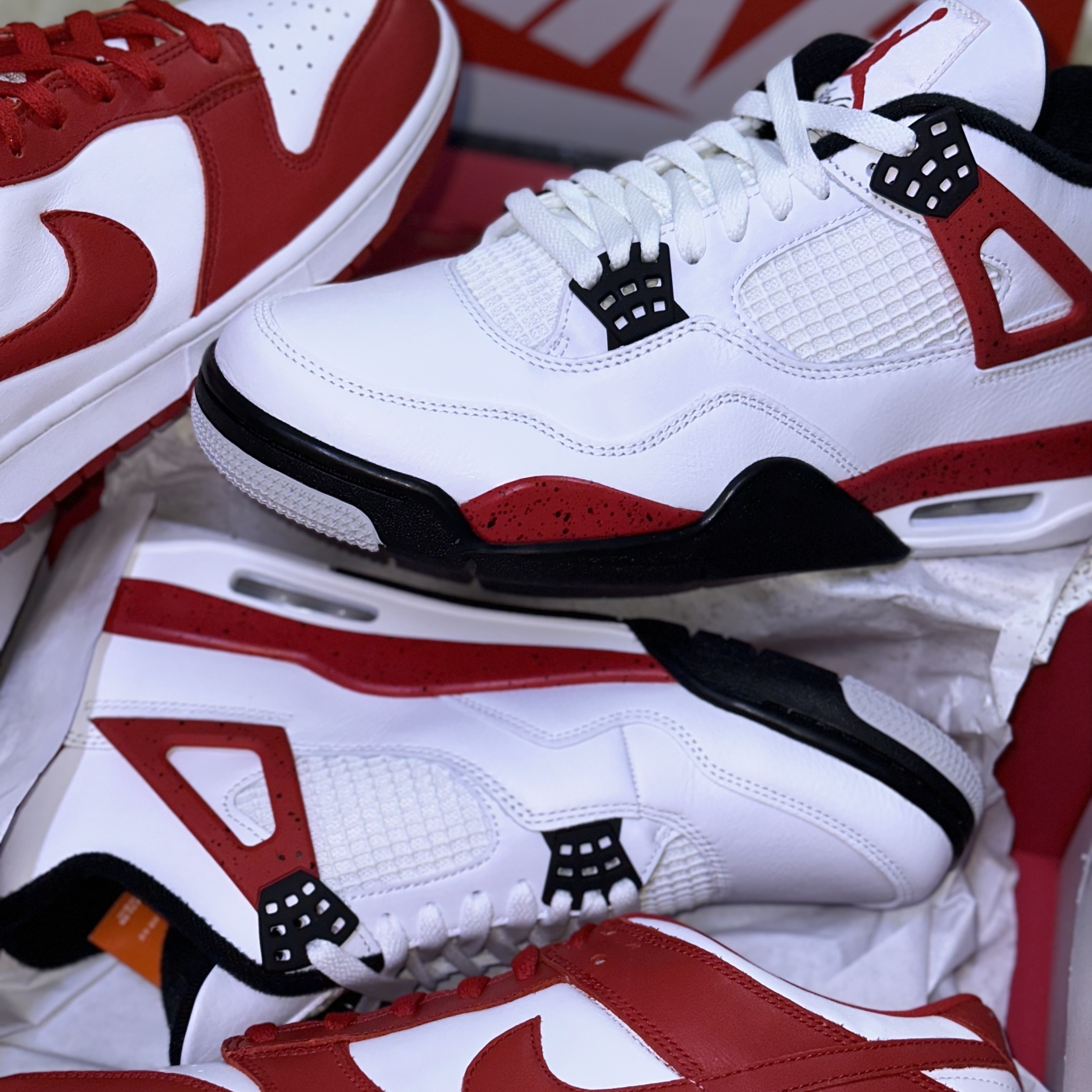 Jordan 4 Retro Red Cement 착용 스타일