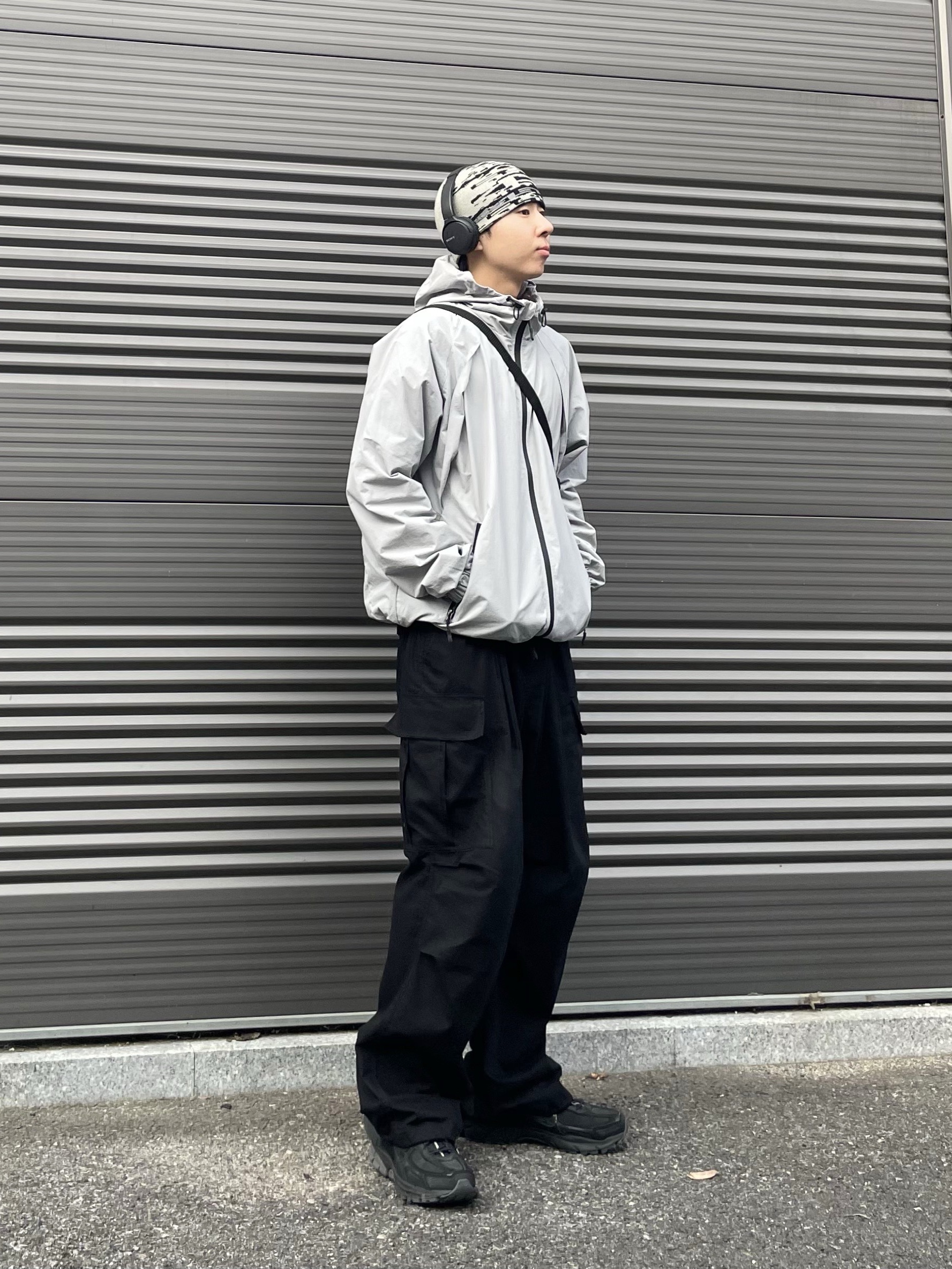Nike x A-Cold-Wall Zoom Vomero 5 Black, Sony WH-CH520 Black (Sony Korea Ver.) 착용 스타일 - 1