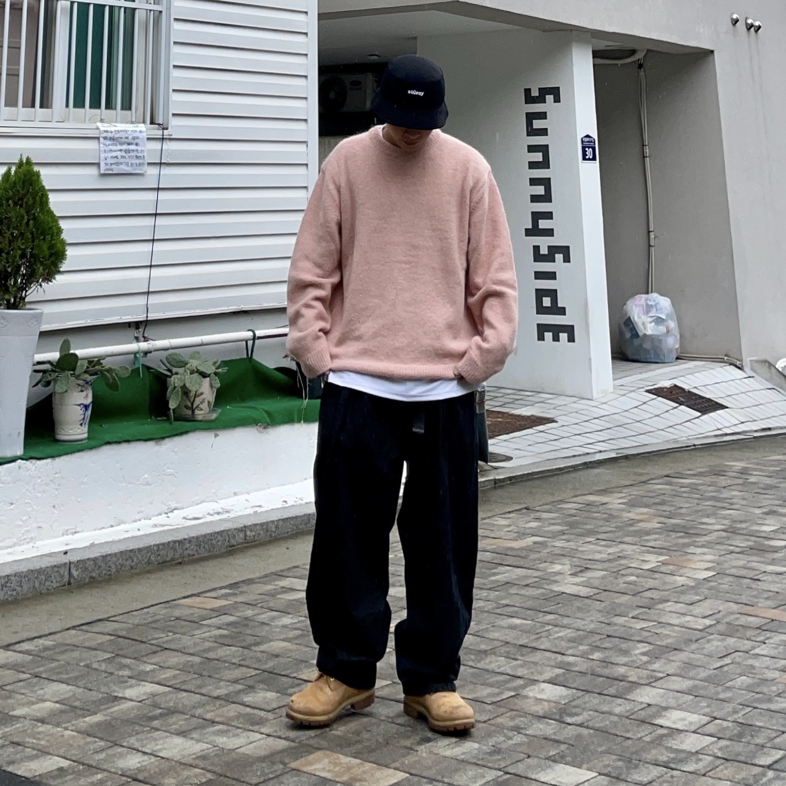 Timberland x BAPE x Undefeated 6 Inch Boots - Wide, Stussy Twill Lock Up Boonie Black 착용 스타일 - 1