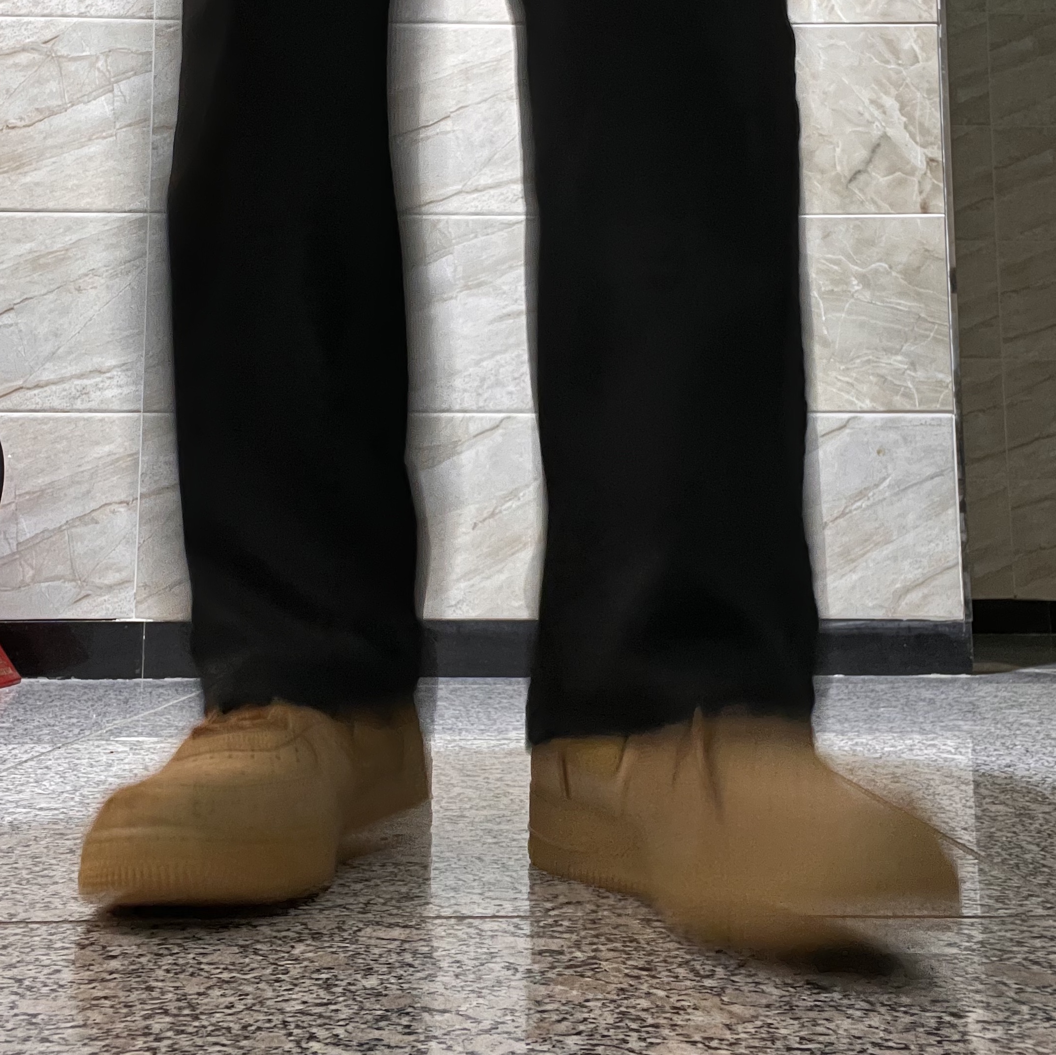 Nike Air Force 1 '07 WB Flax 착용 스타일 - 1