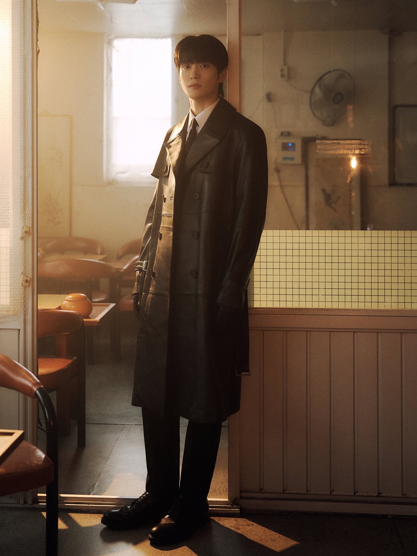 Prada Brushed Leather Derby Shoes Black 착용 스타일