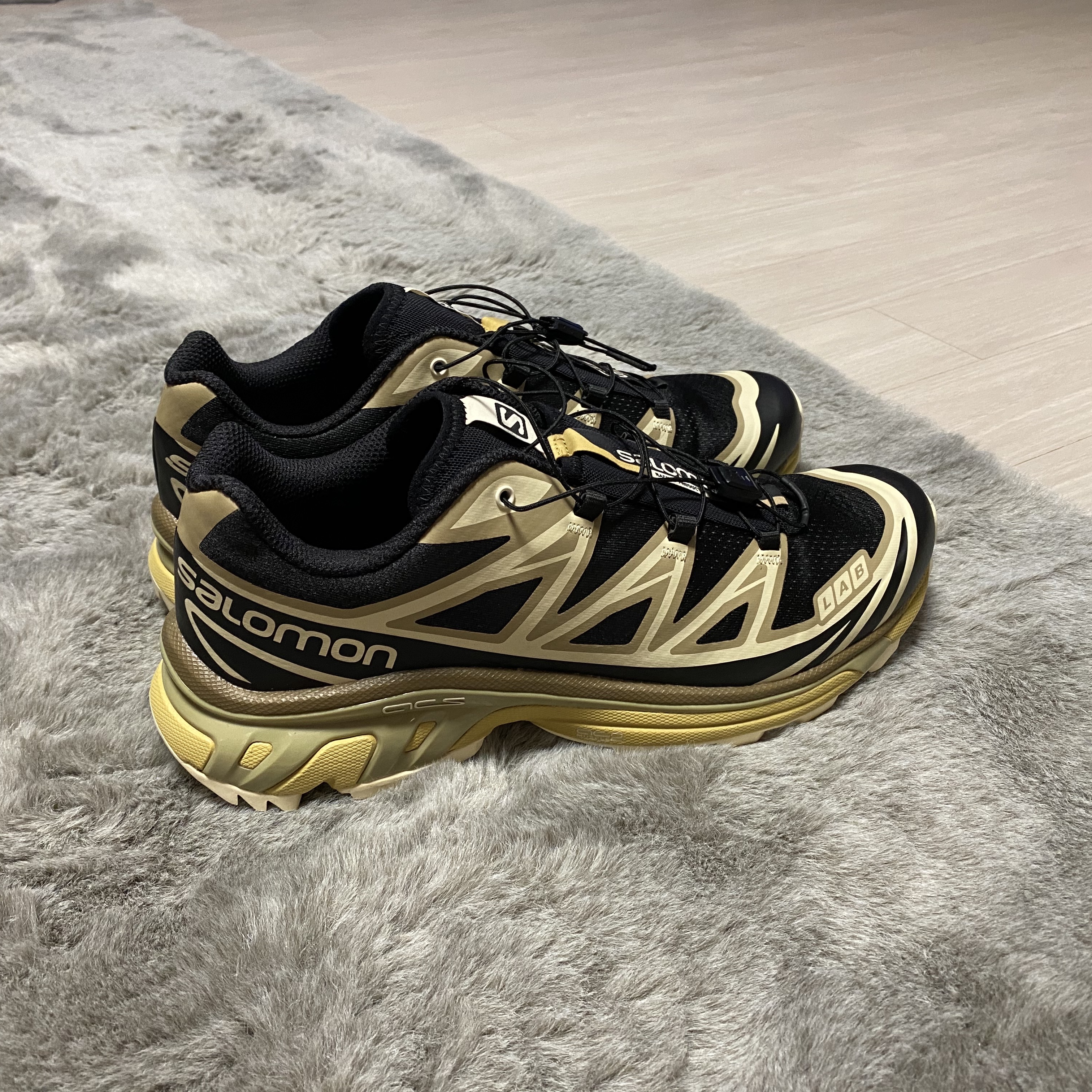 Salomon x END. XT-6 Dark Truffle 착용 스타일 - 5