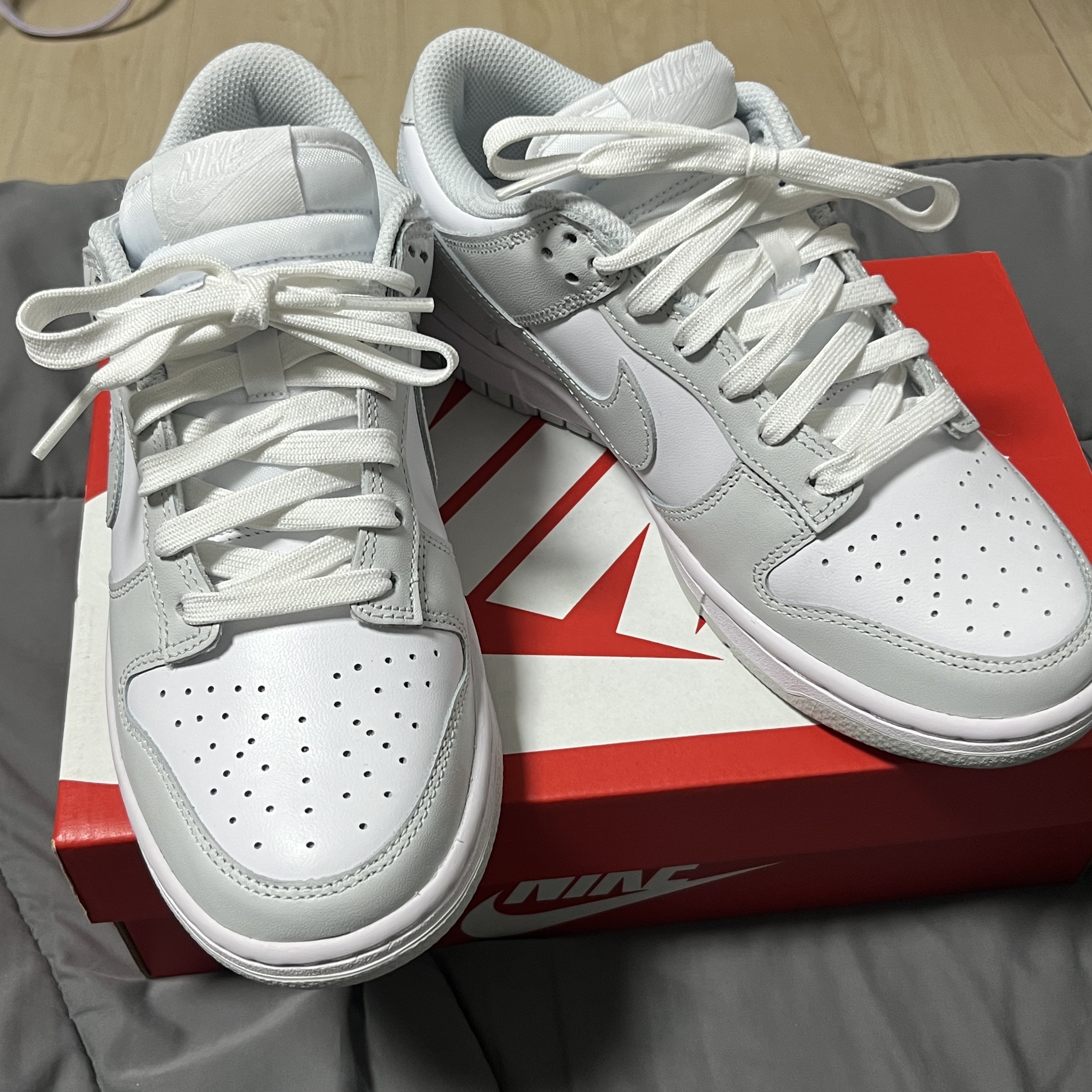 (W) Nike Dunk Low Photon Dust 착용 스타일