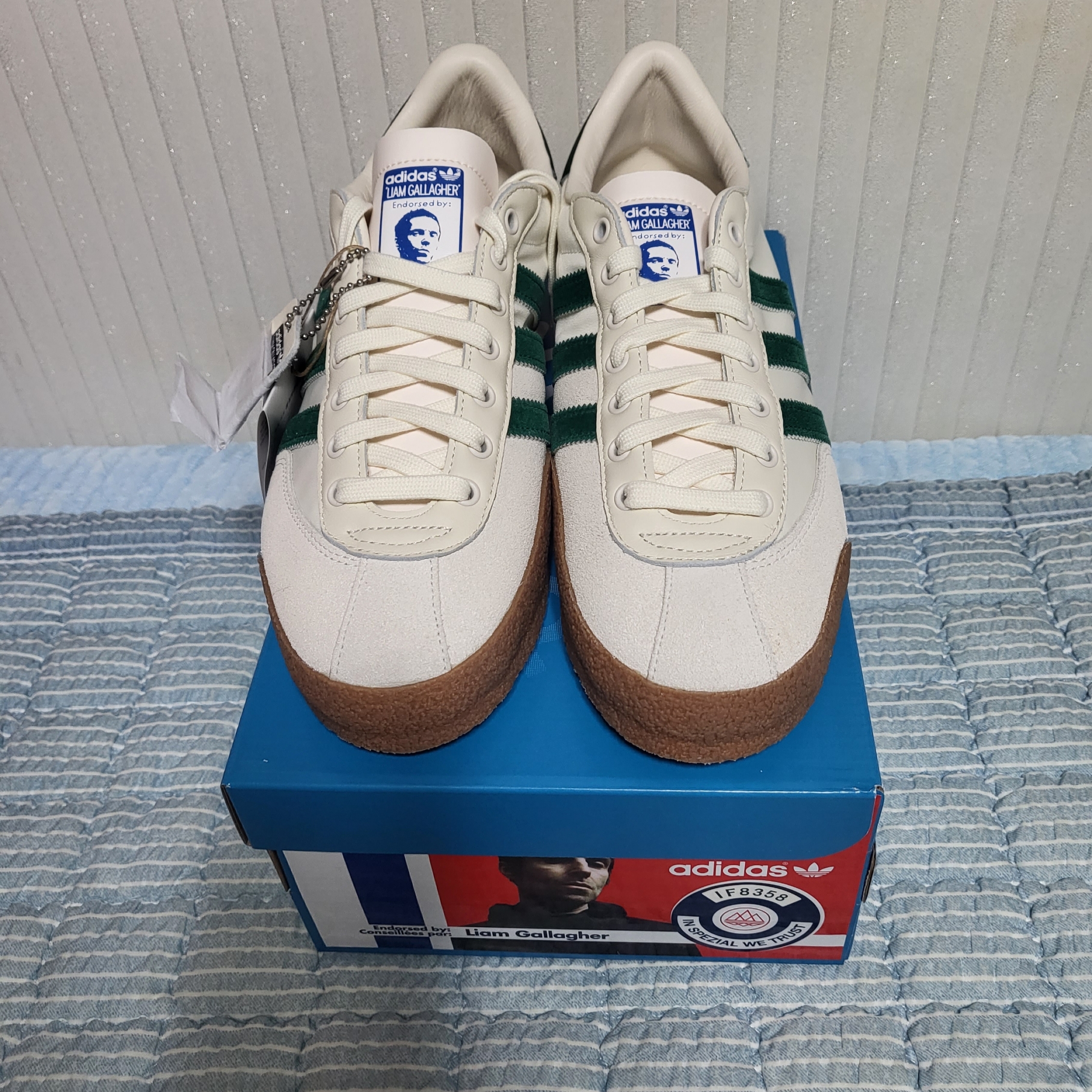 Adidas x Liam Gallagher Spezial LG II Cream White Collegiate Green 착용 스타일
