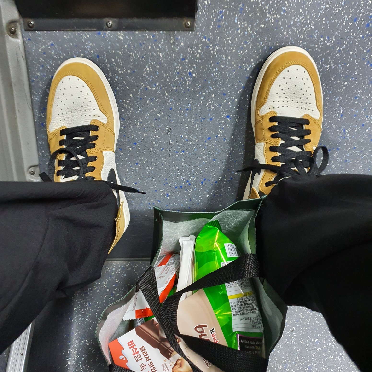 Jordan 1 Retro High Rookie of the Year 착용 스타일