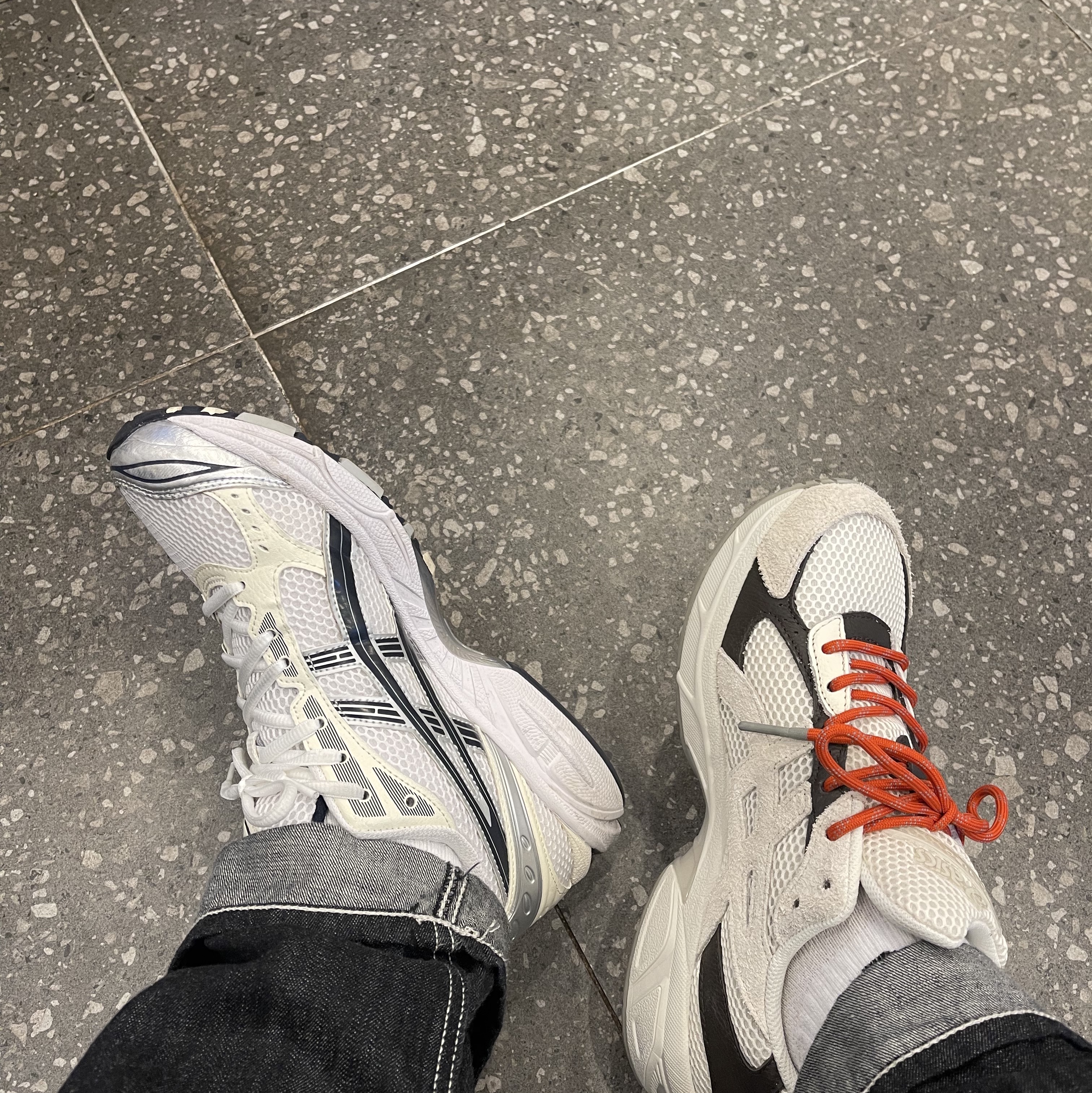 Asics x Hal Studios Gel-1130 MK-III Glacier, (W) Asics Gel-Kayano 14 White Midnight 착용 스타일 - 2