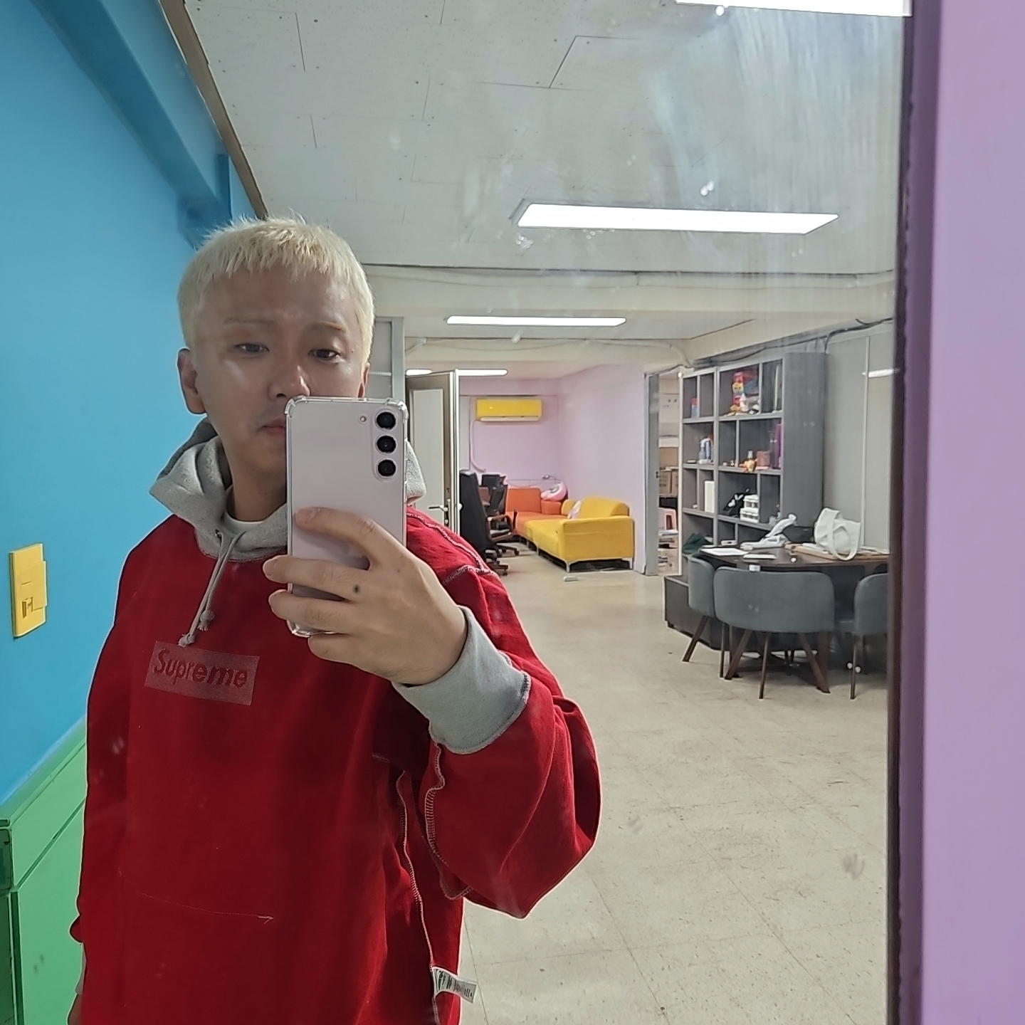 Supreme Inside Out Box Logo Hooded Sweatshirt Heather Grey - 23SS 착용 스타일