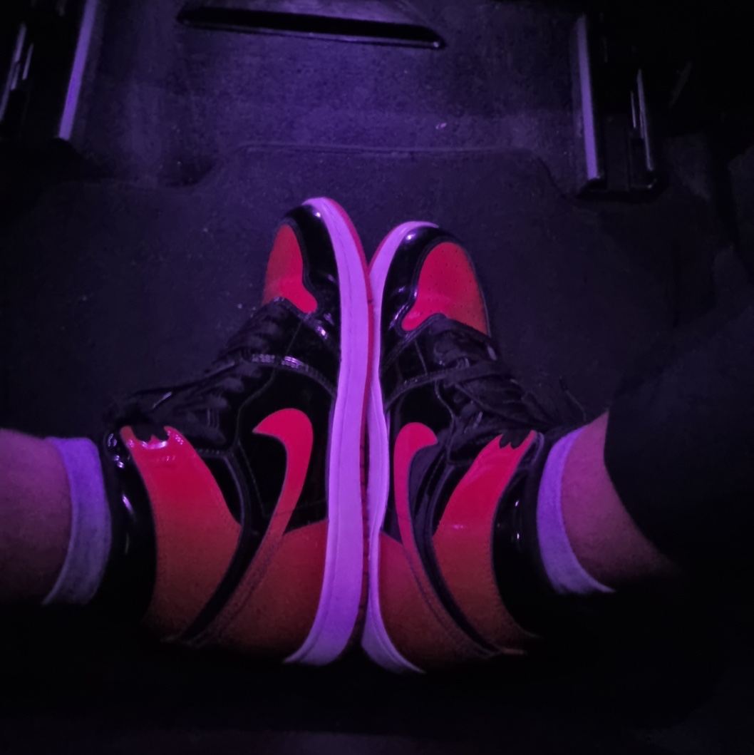 Jordan 1 Retro High OG Patent Bred 착용 스타일