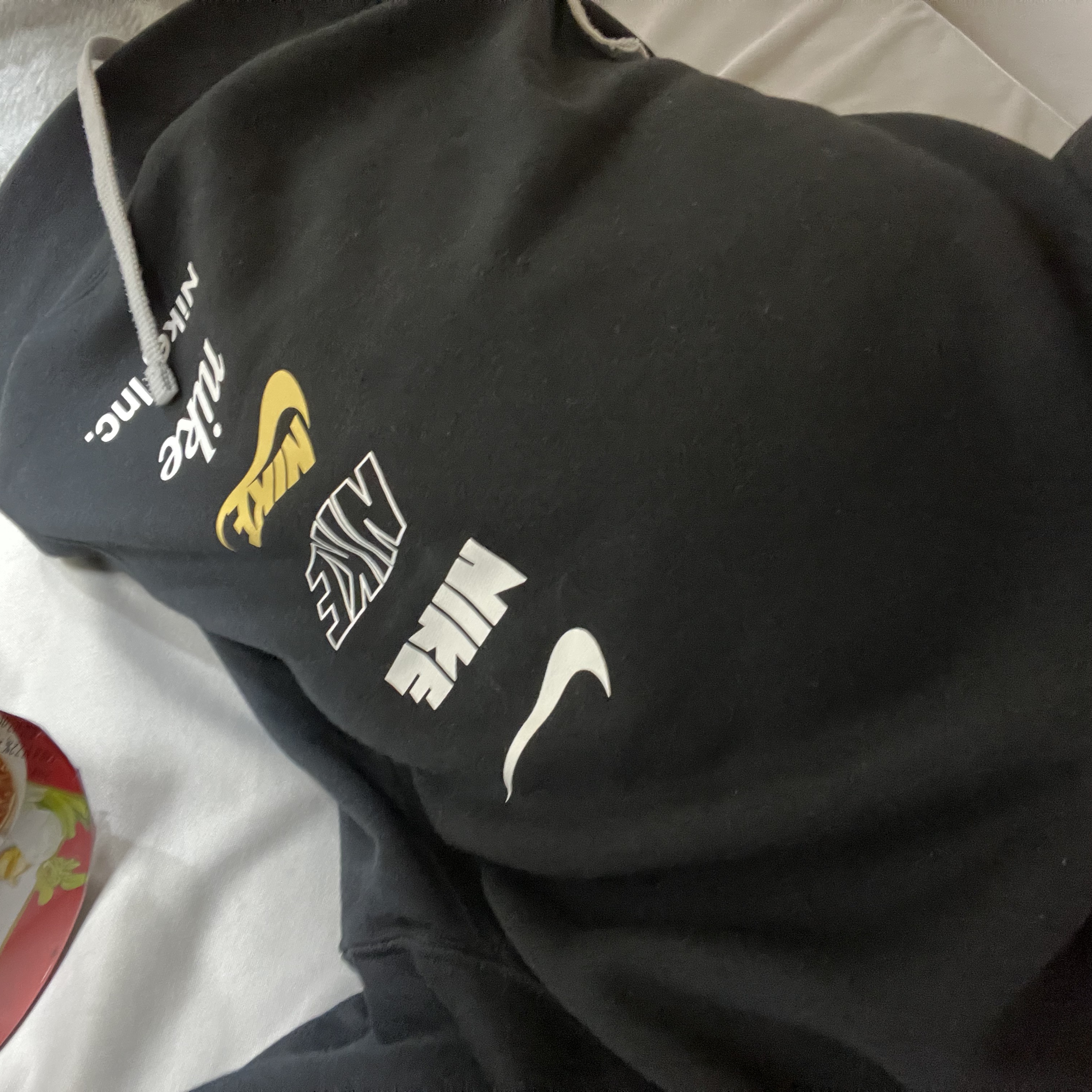 Nike Club Fleece+ Brushed Back Crew Black - Asia 착용 스타일
