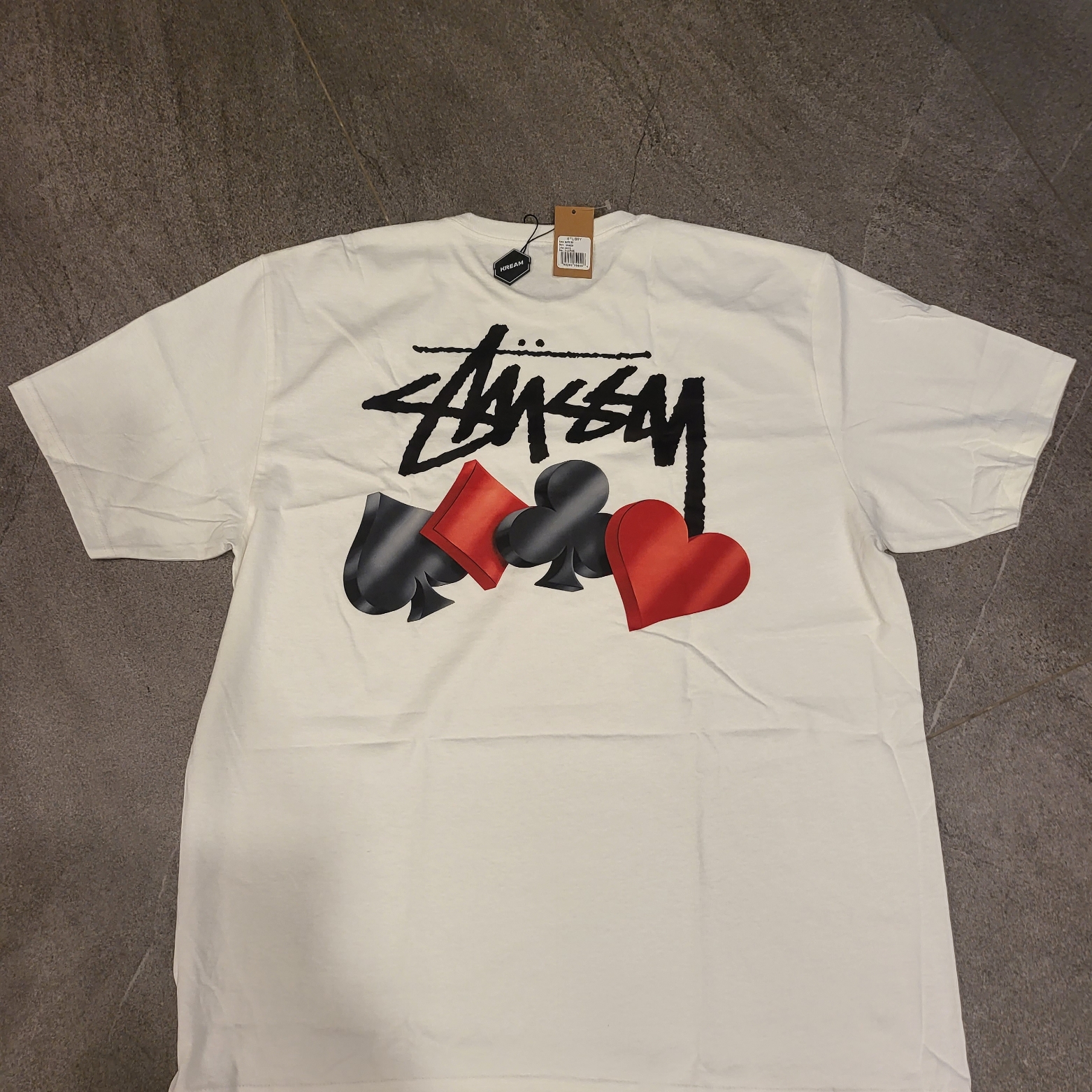 Stussy Suits T-Shirt White 착용 스타일 - 1