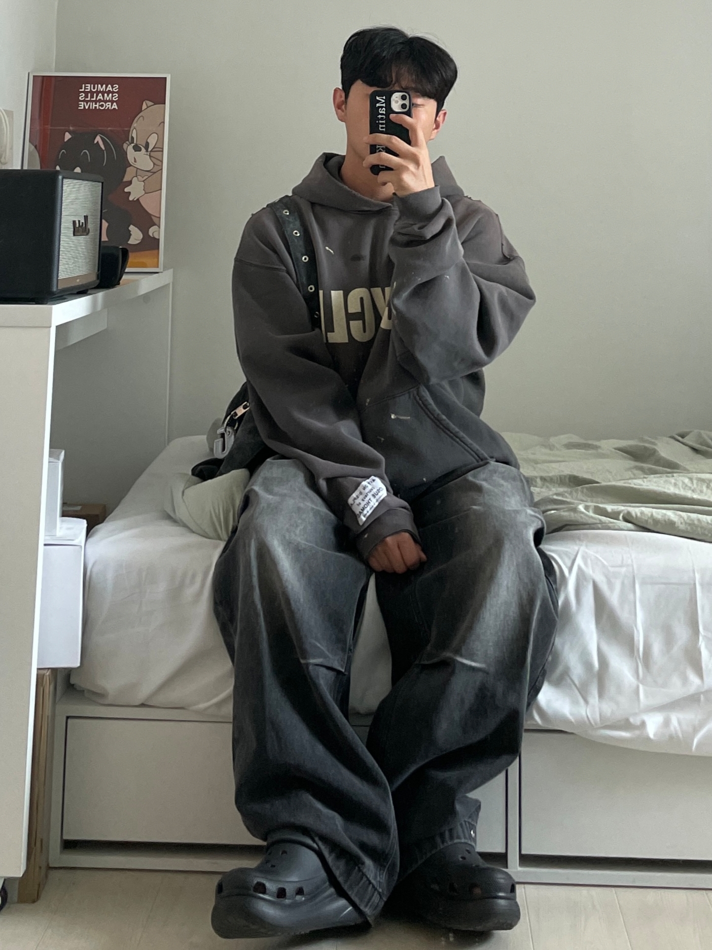 Gallery Dept. 90'S Recycle Hoodie Washed Black, Balenciaga 3XL Sneakers Light Beige 착용 스타일 - 5