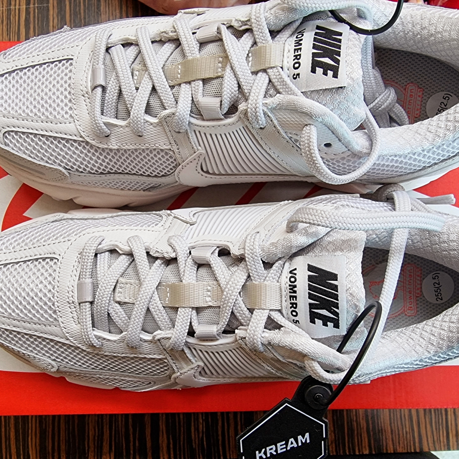 Nike Zoom Vomero 5 SP Vast Grey 2023 착용 스타일 - 2