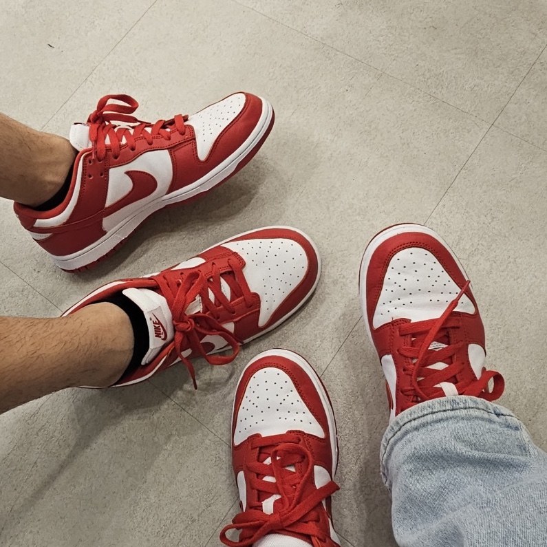 Nike Dunk Low SP White and University Red 2023 착용 스타일 - 2