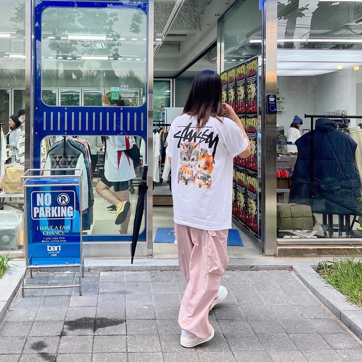 Stussy Kittens T-Shirt White, (W) Nike Air Force 1 Shadow Pastel 착용 스타일 - 2
