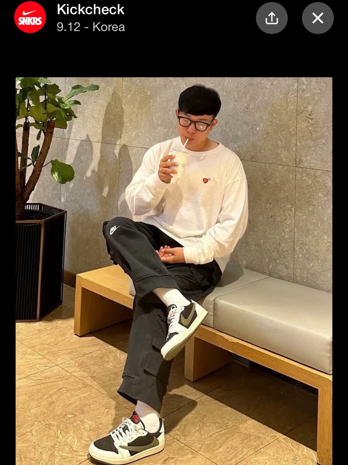 (W) Jordan 1 x Travis Scott Retro Low OG SP Medium Olive, Nike x Peaceminusone Wide Pants Black (DR0096-010) 착용 스타일
