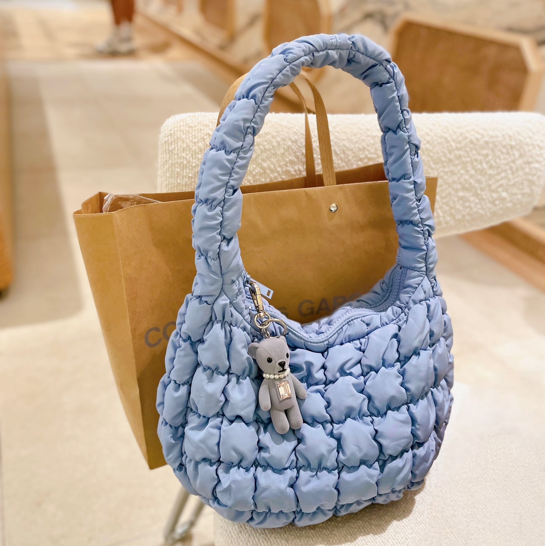 COS Quilted Mini Bag Light Blue 착용 스타일
