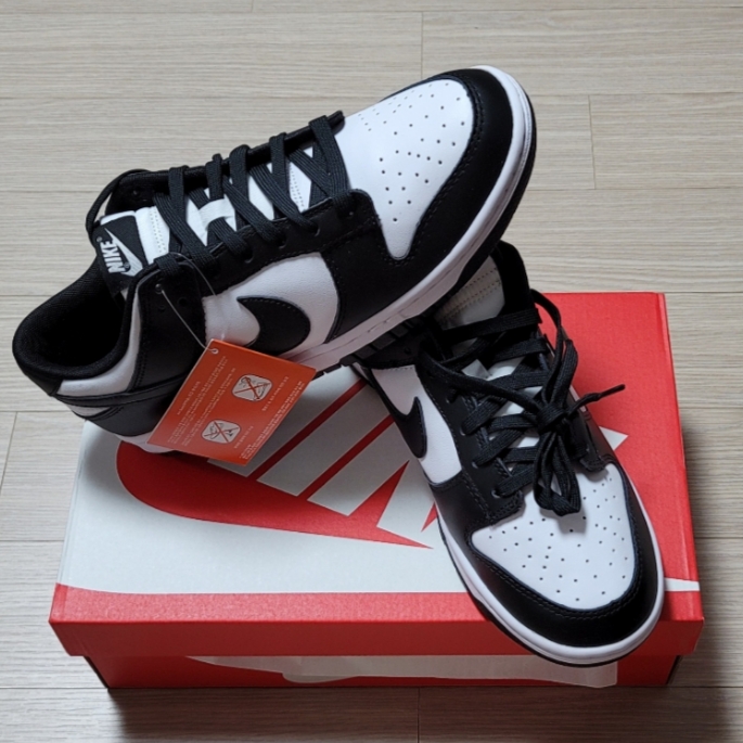 Nike Dunk Low Retro Black 착용 스타일