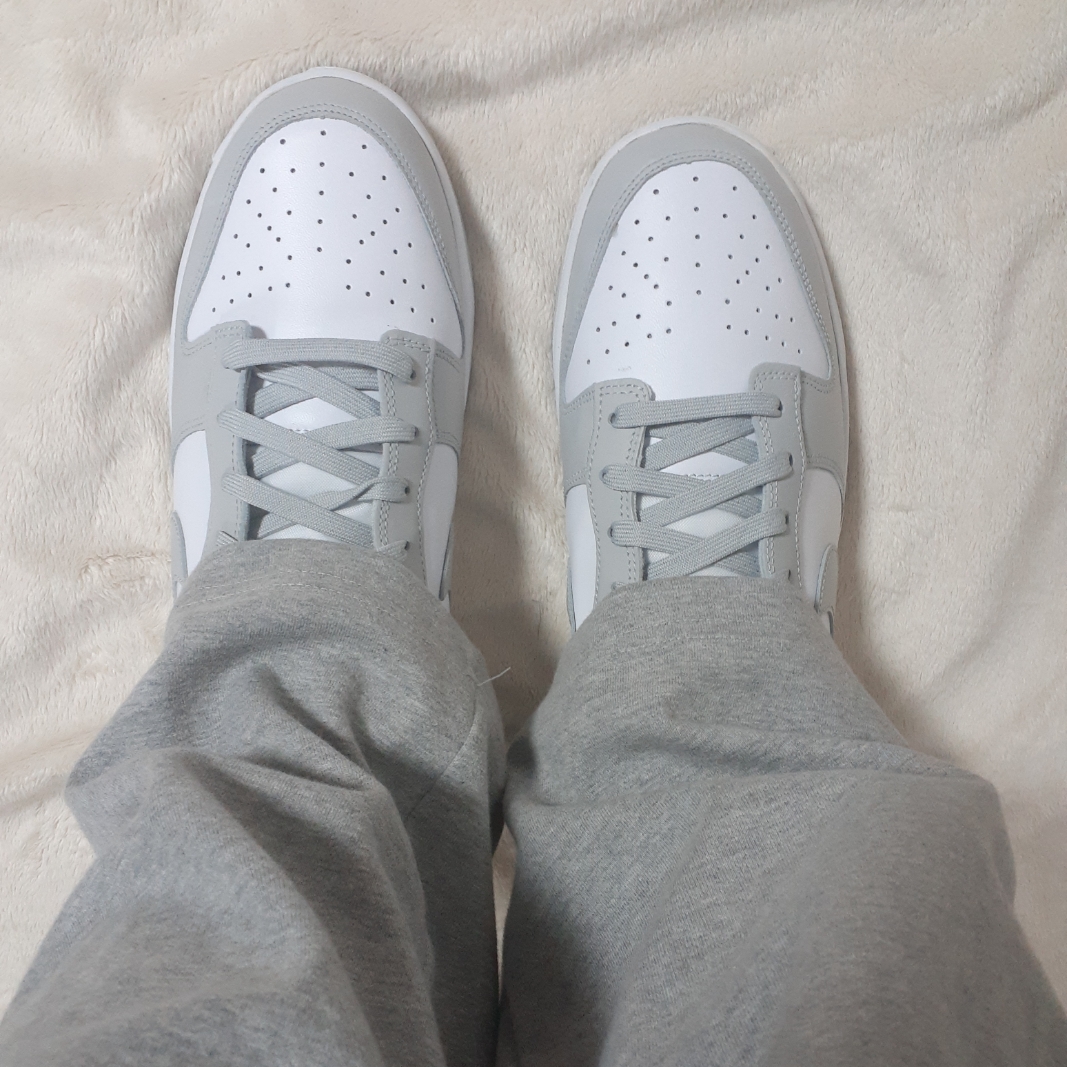 Nike Dunk Low Retro Grey Fog 착용 스타일 - 1