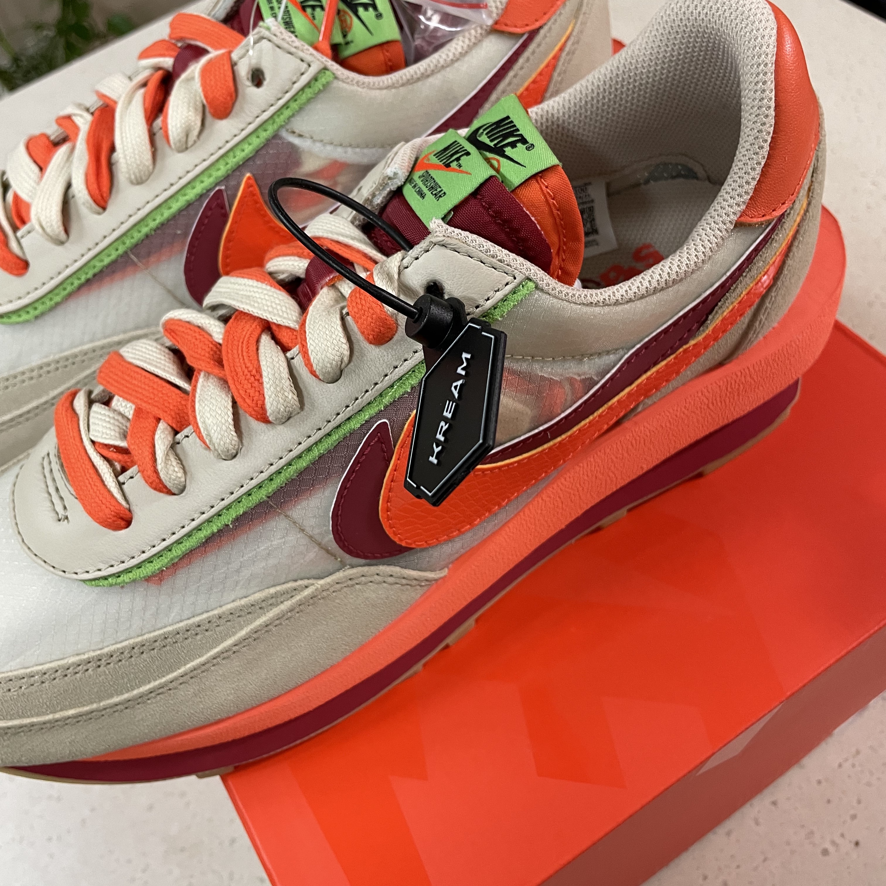 Nike x Sacai x Clot LDWaffle Orange Blaze 착용 스타일