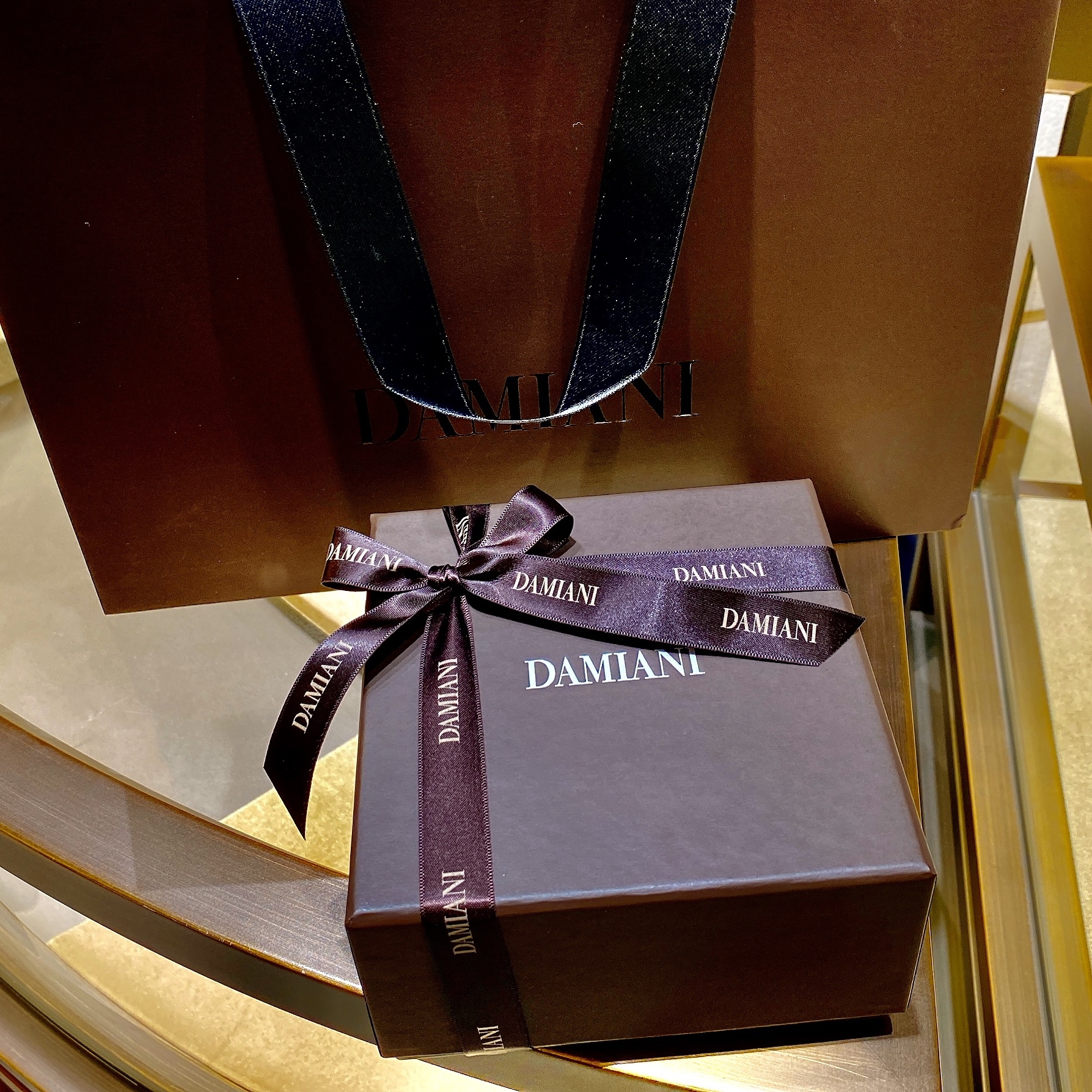 Damiani Belle Epoque Rainbow Sapphires 20x26mm Necklace Pink Gold 착용 스타일 - 4
