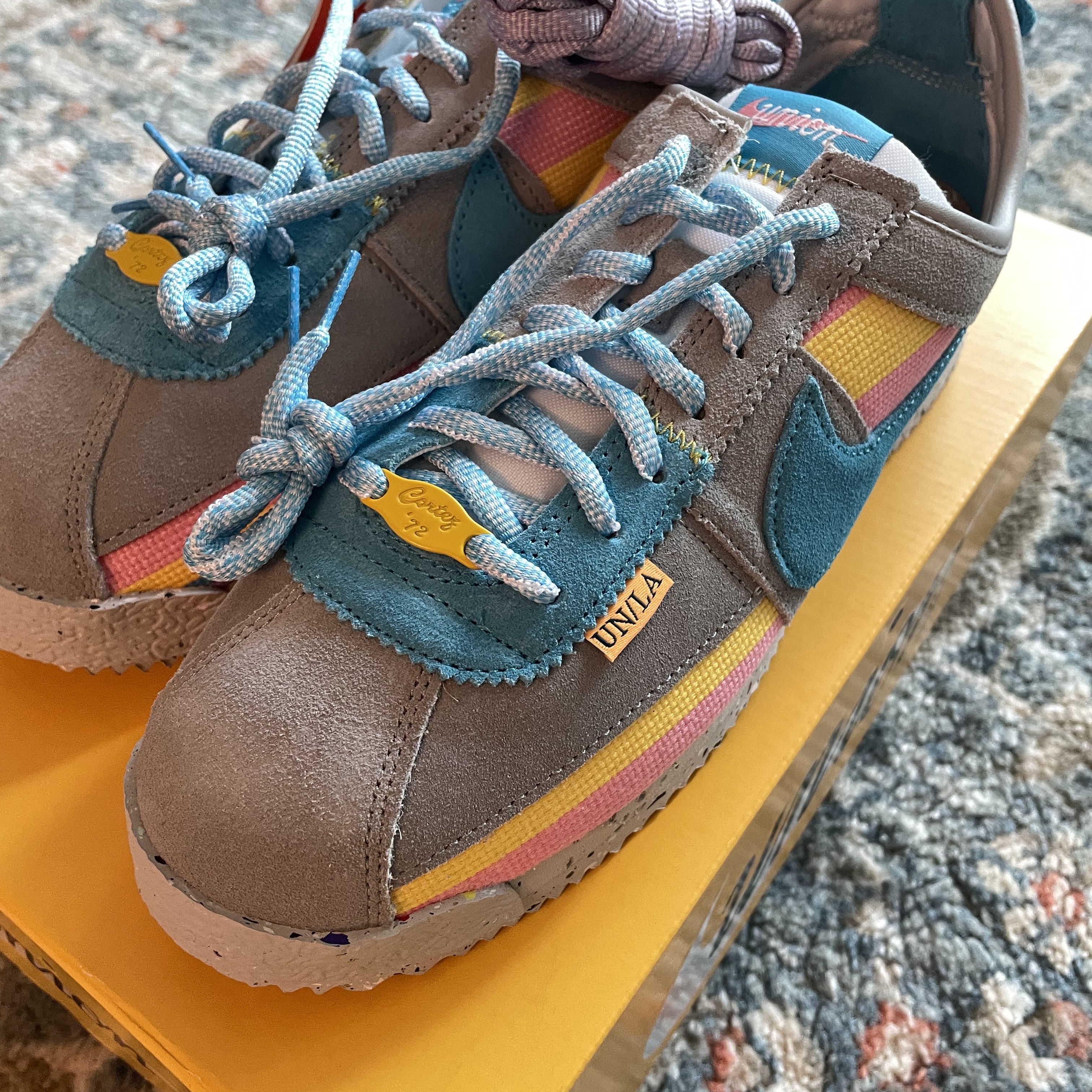 Nike x Union Cortez SP Light Smoke 착용 스타일 - 2